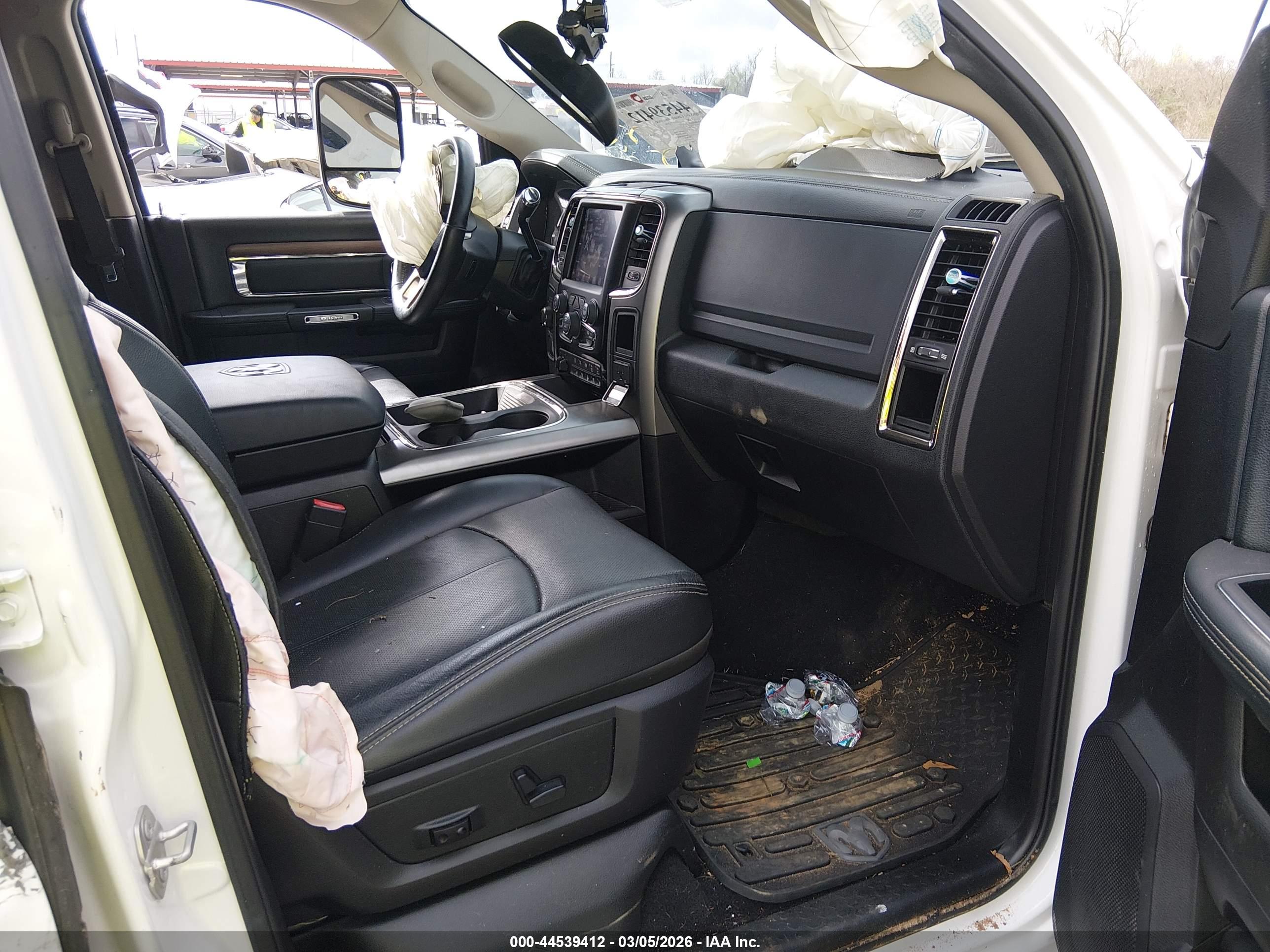 RAM 2500 image 5
