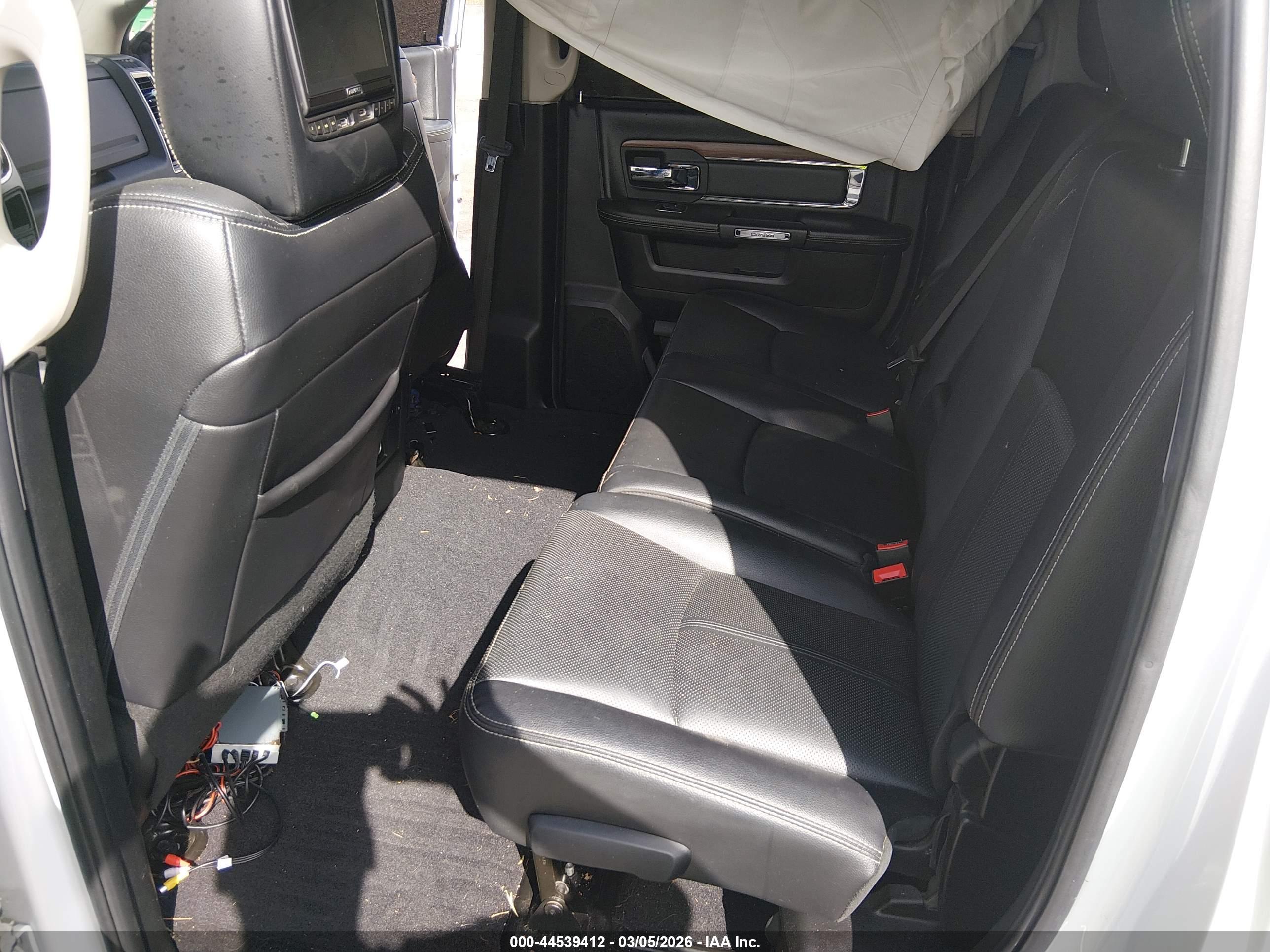 RAM 2500 image 8