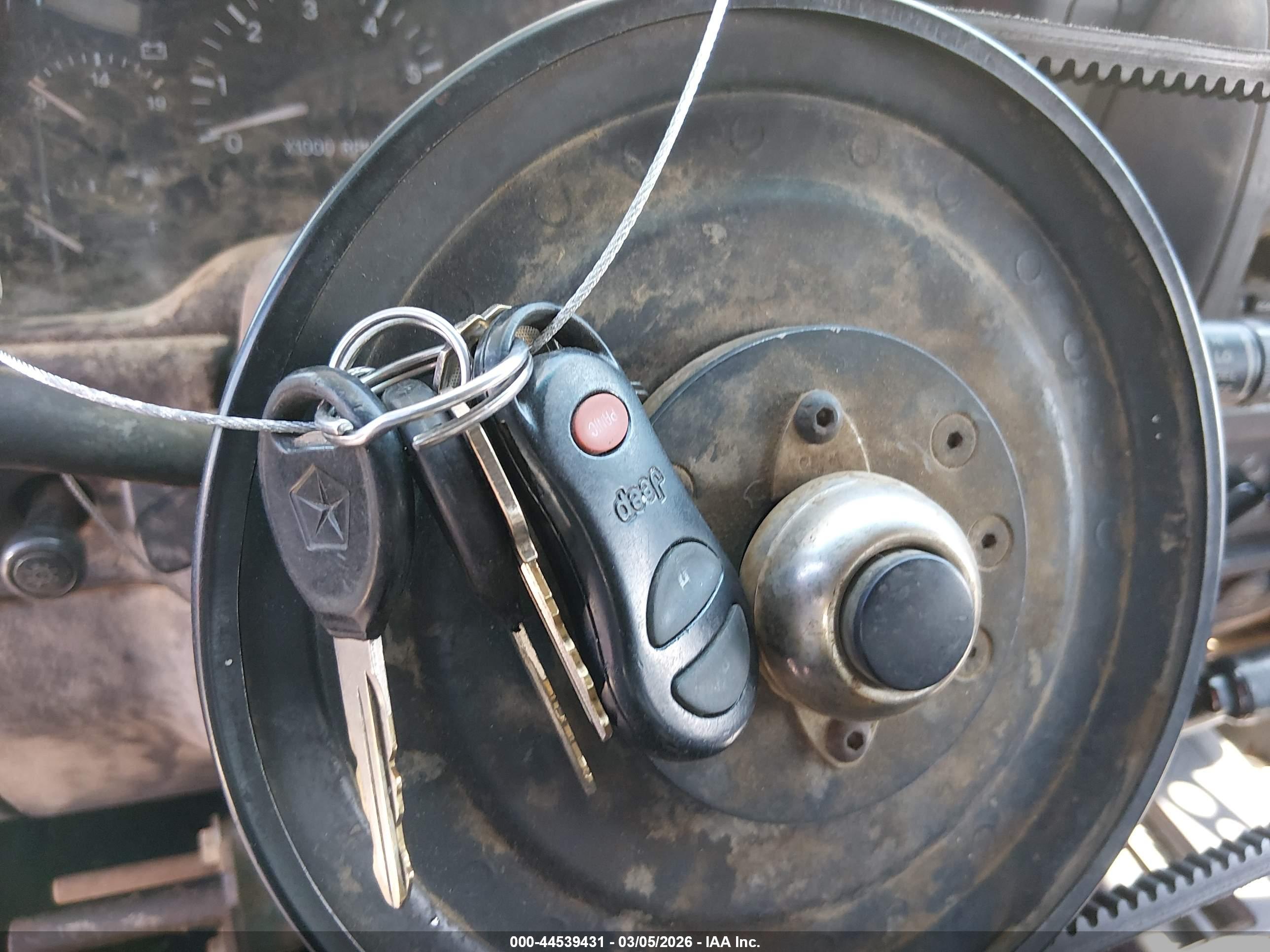 JEEP CHEROKEE image 11