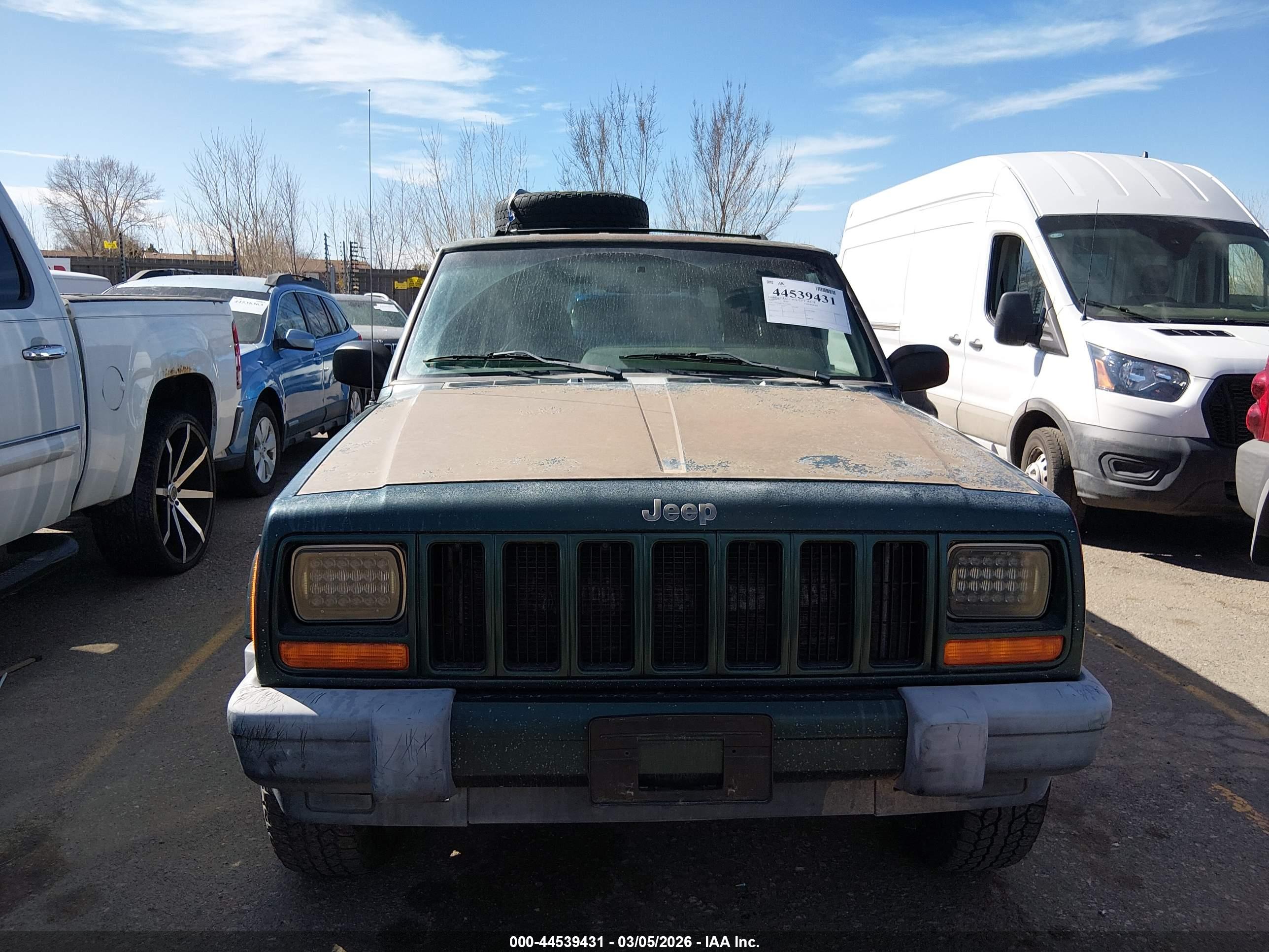 JEEP CHEROKEE image 6