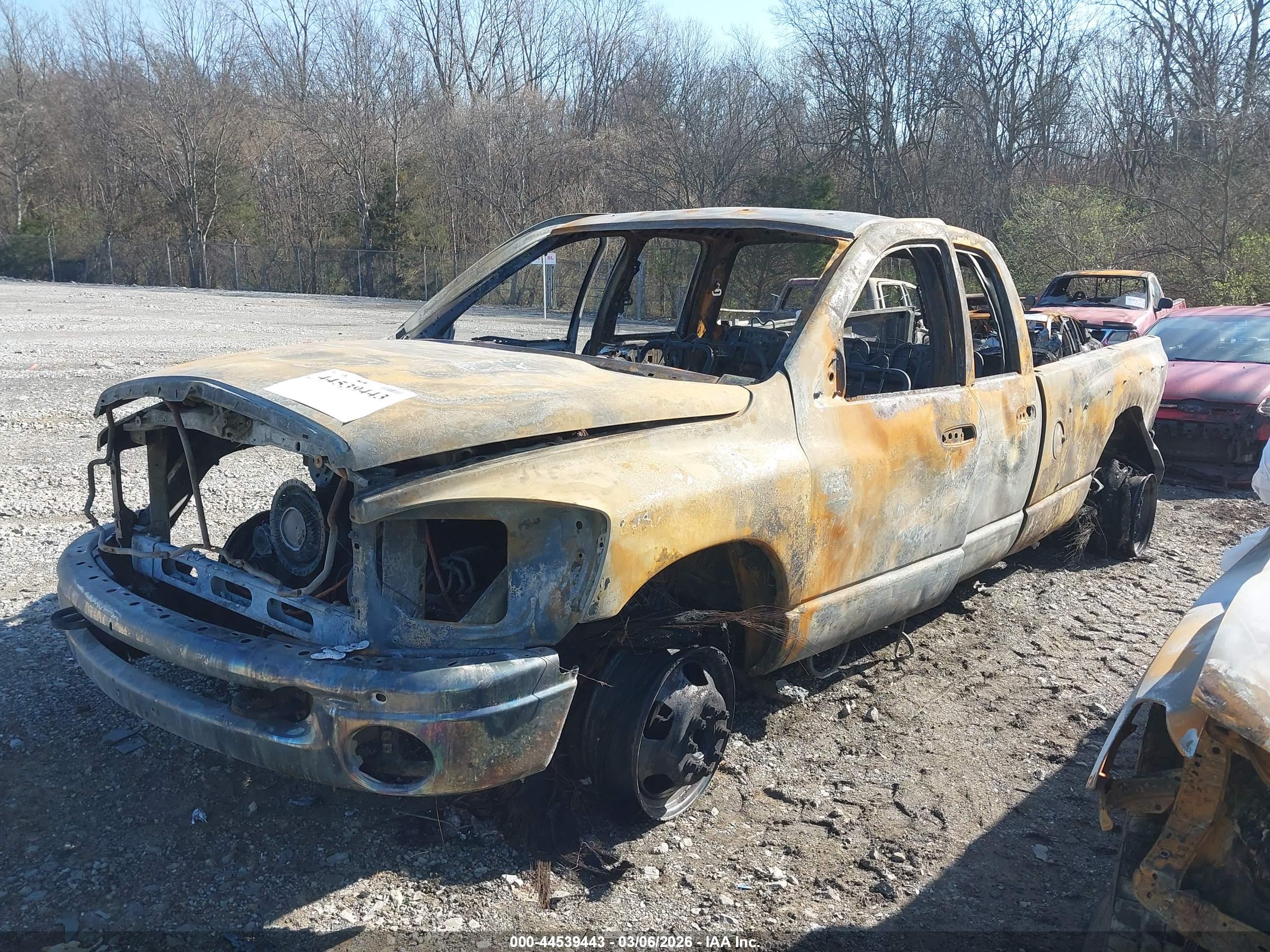 DODGE RAM image 2