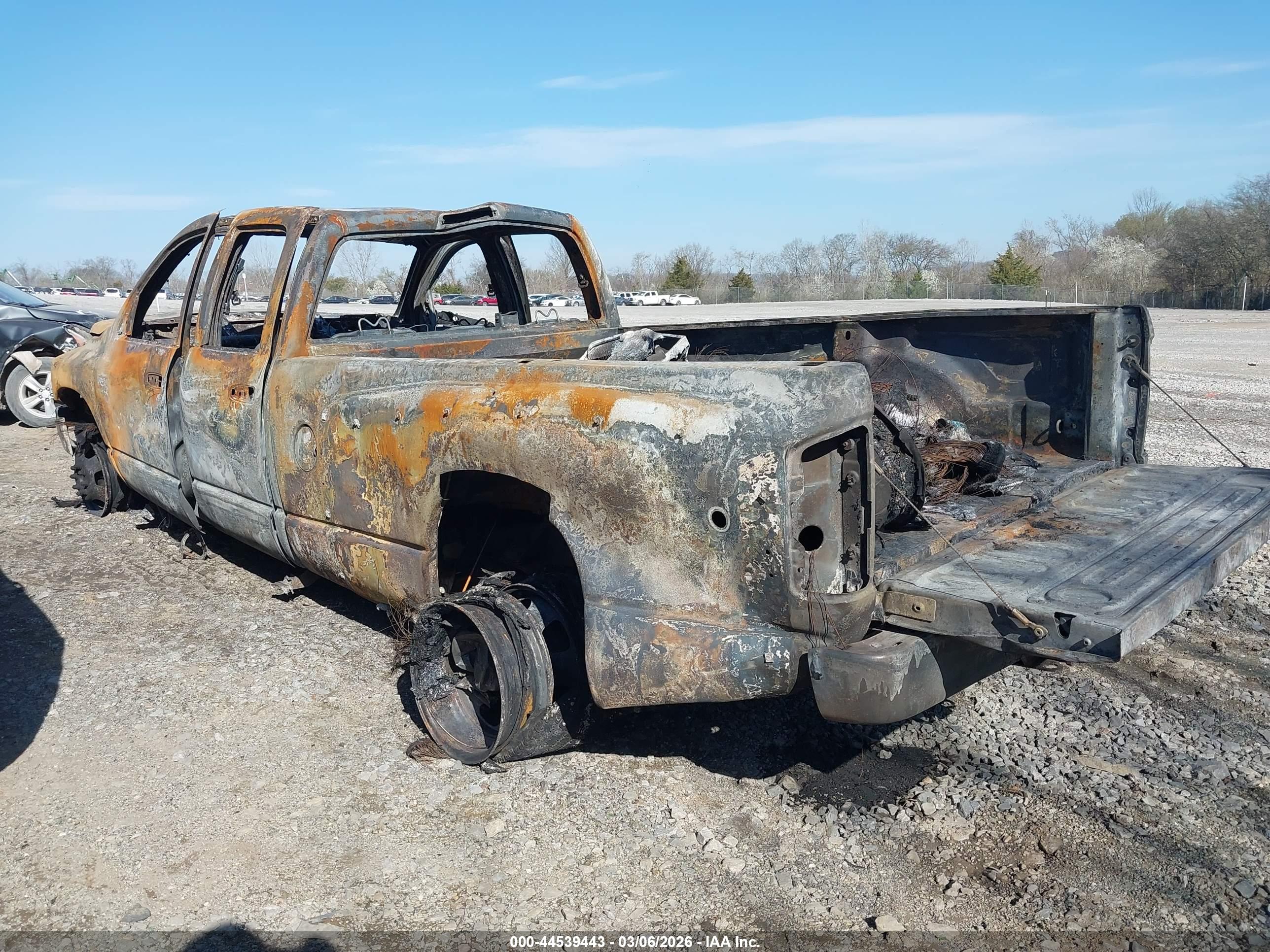 DODGE RAM image 3