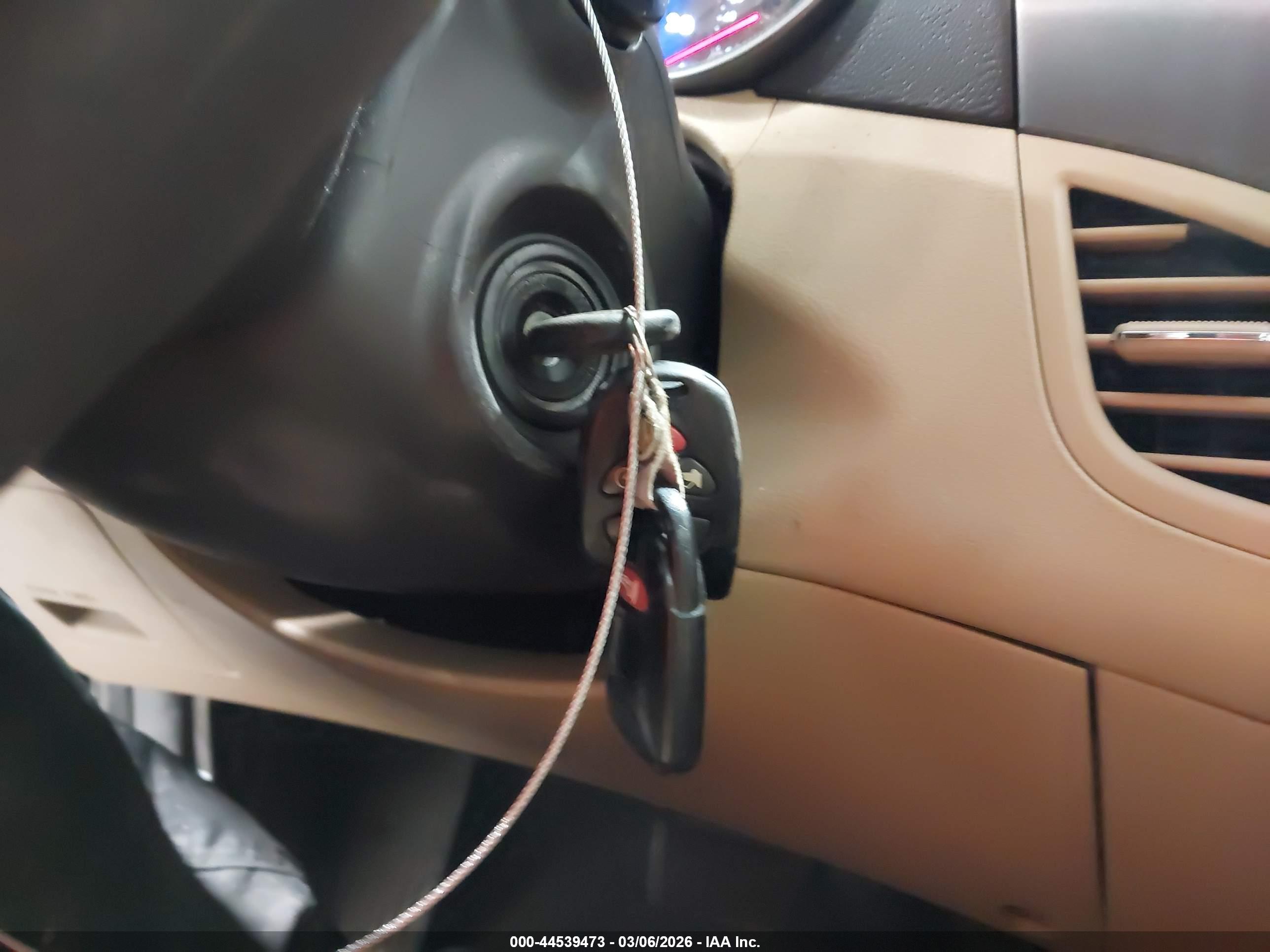 HYUNDAI ELANTRA image 11