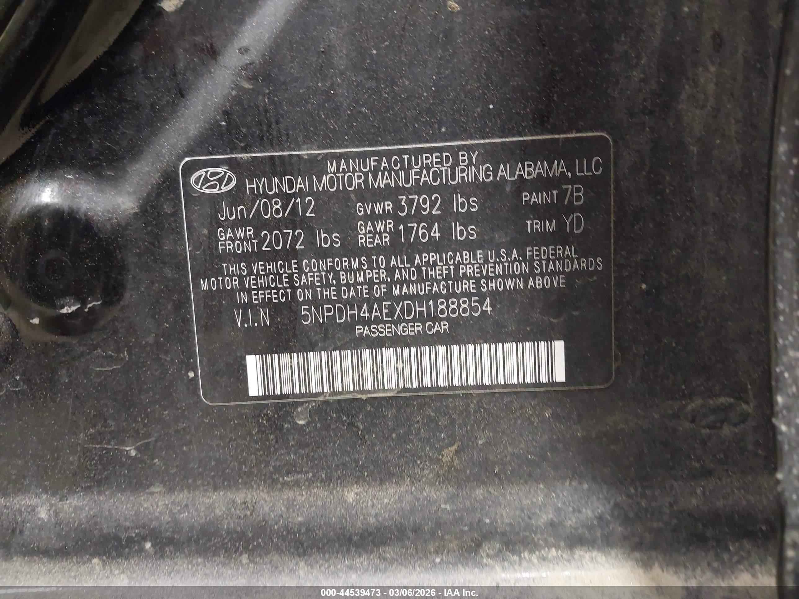 HYUNDAI ELANTRA image 9