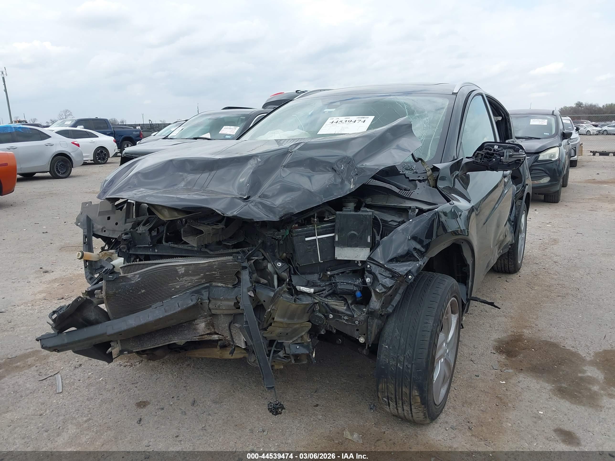 HONDA HR-V image 2