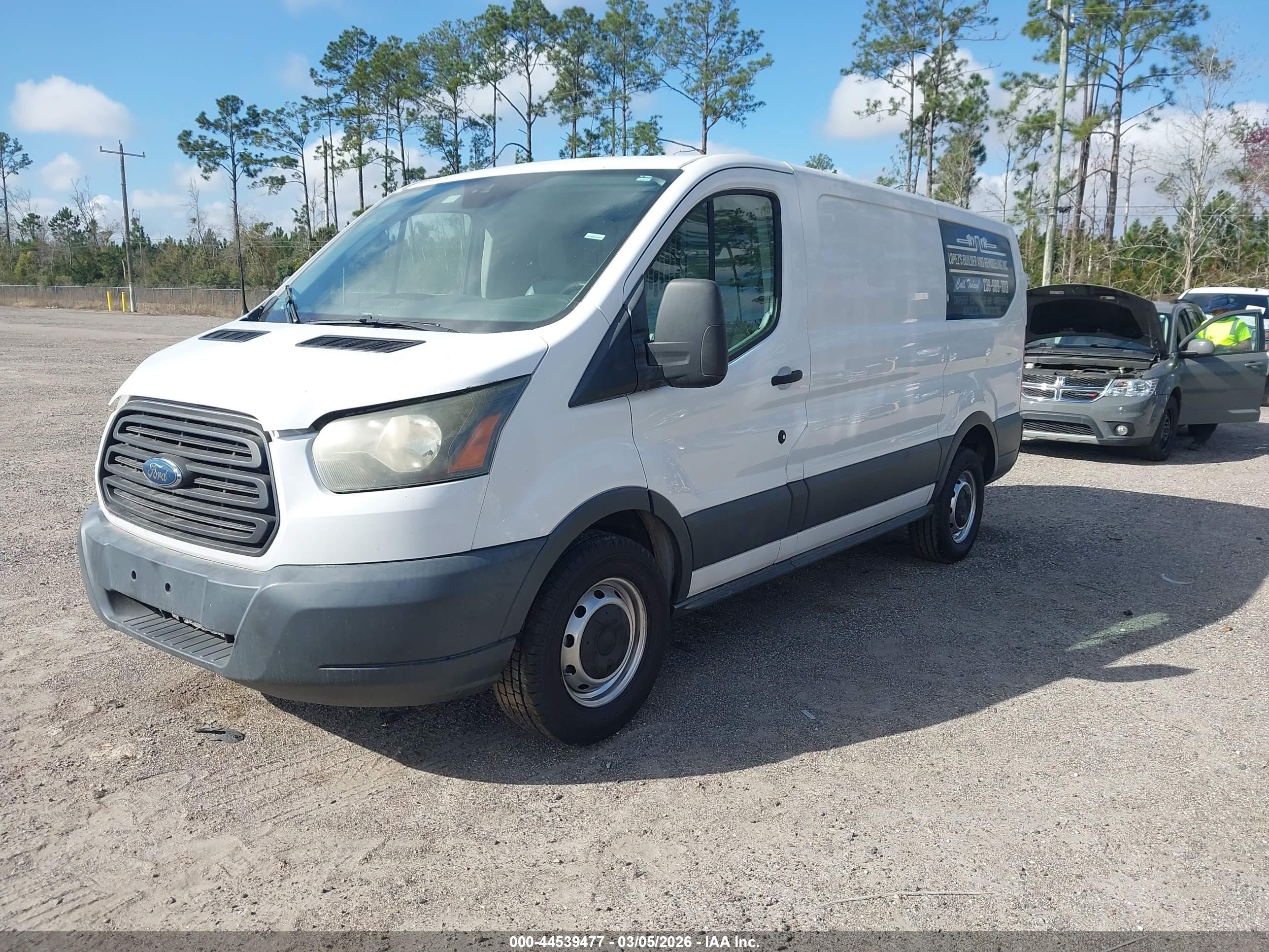 FORD TRANSIT-150 image 2