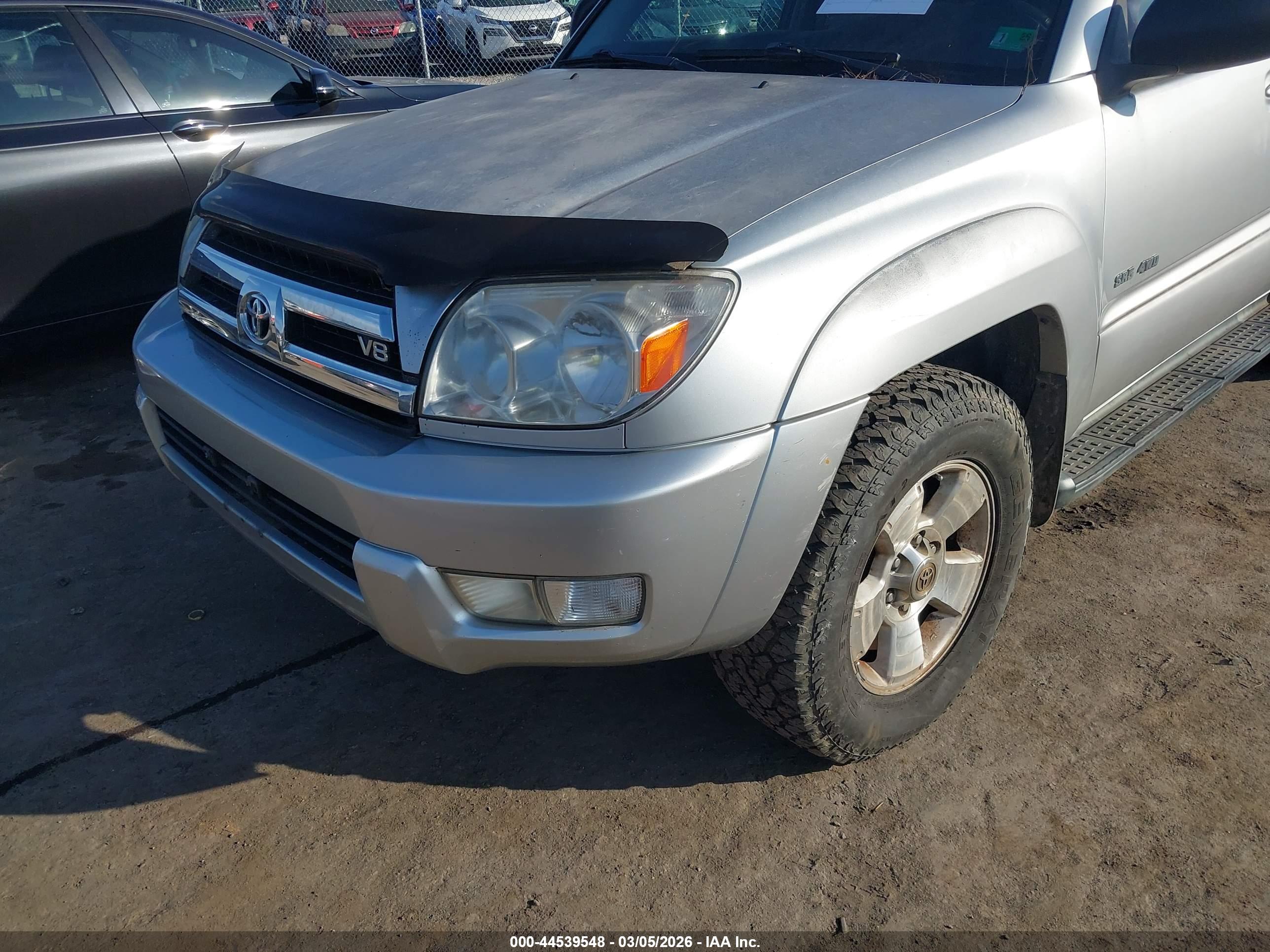 TOYOTA 4RUNNER image 6