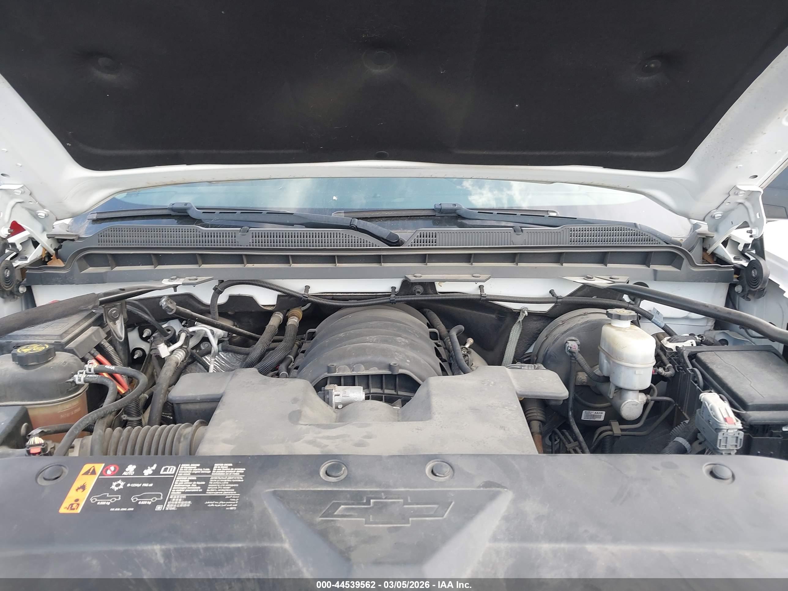 CHEVROLET SILVERADO image 10