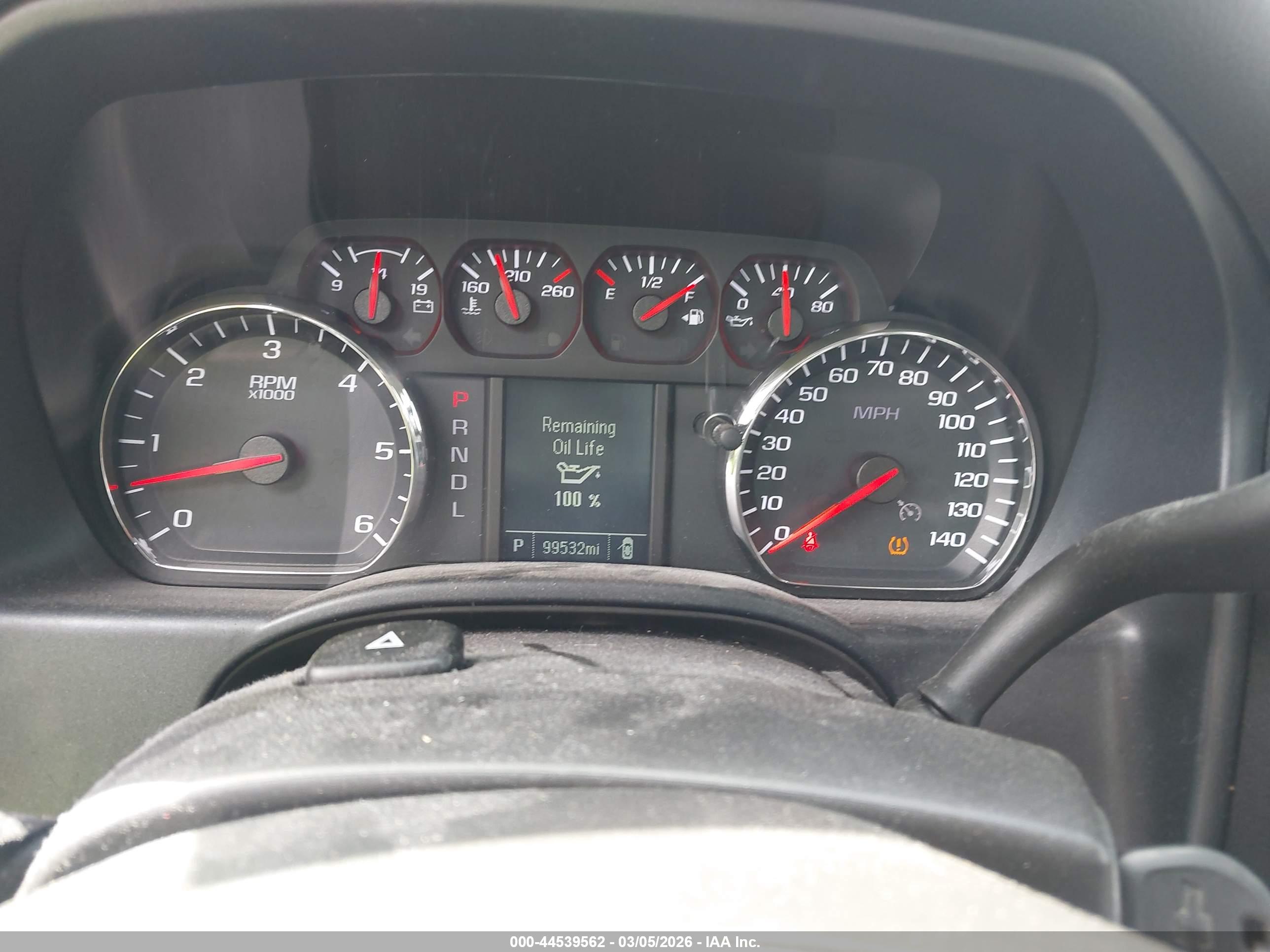 CHEVROLET SILVERADO image 7