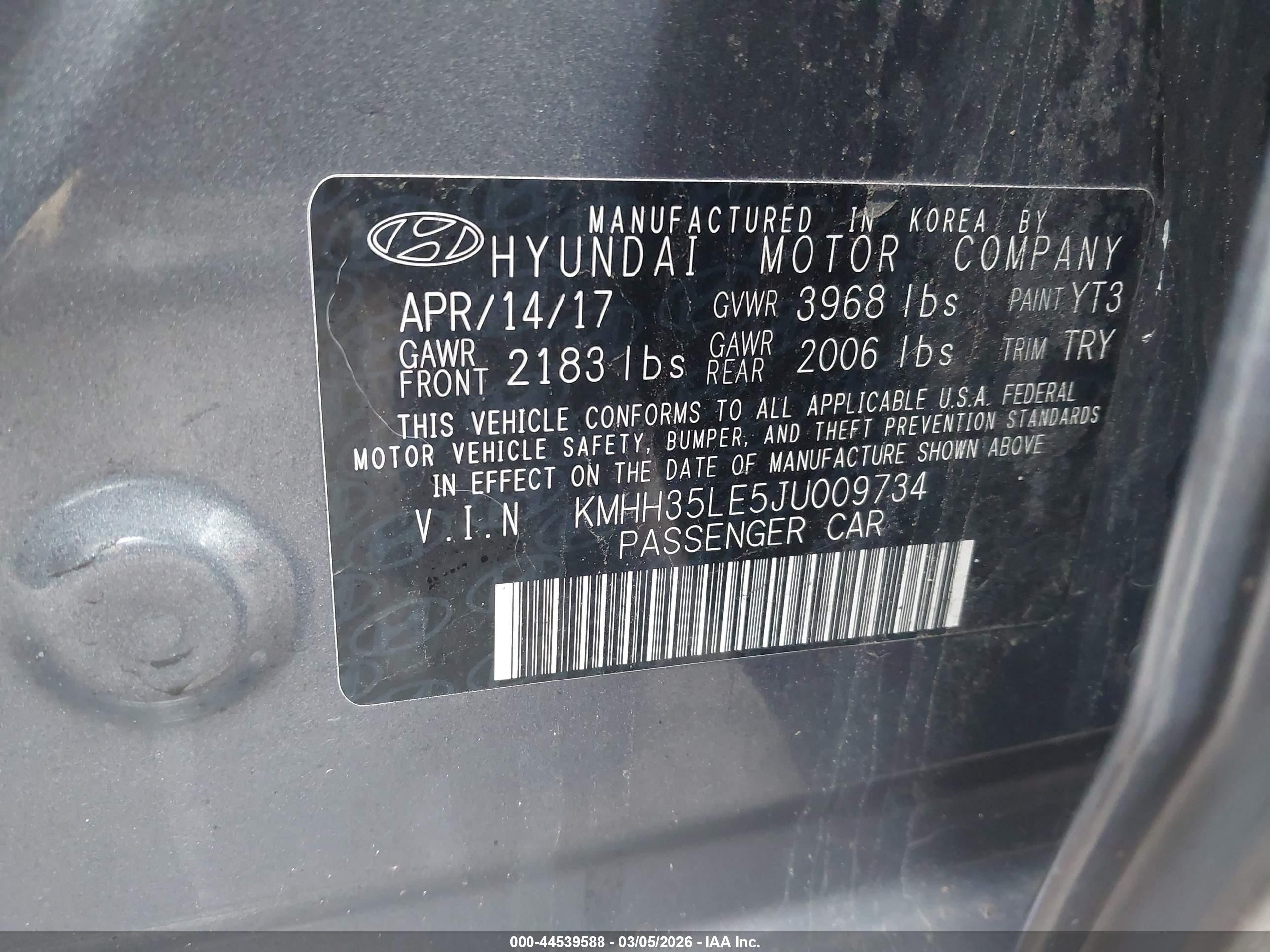 HYUNDAI ELANTRA image 9