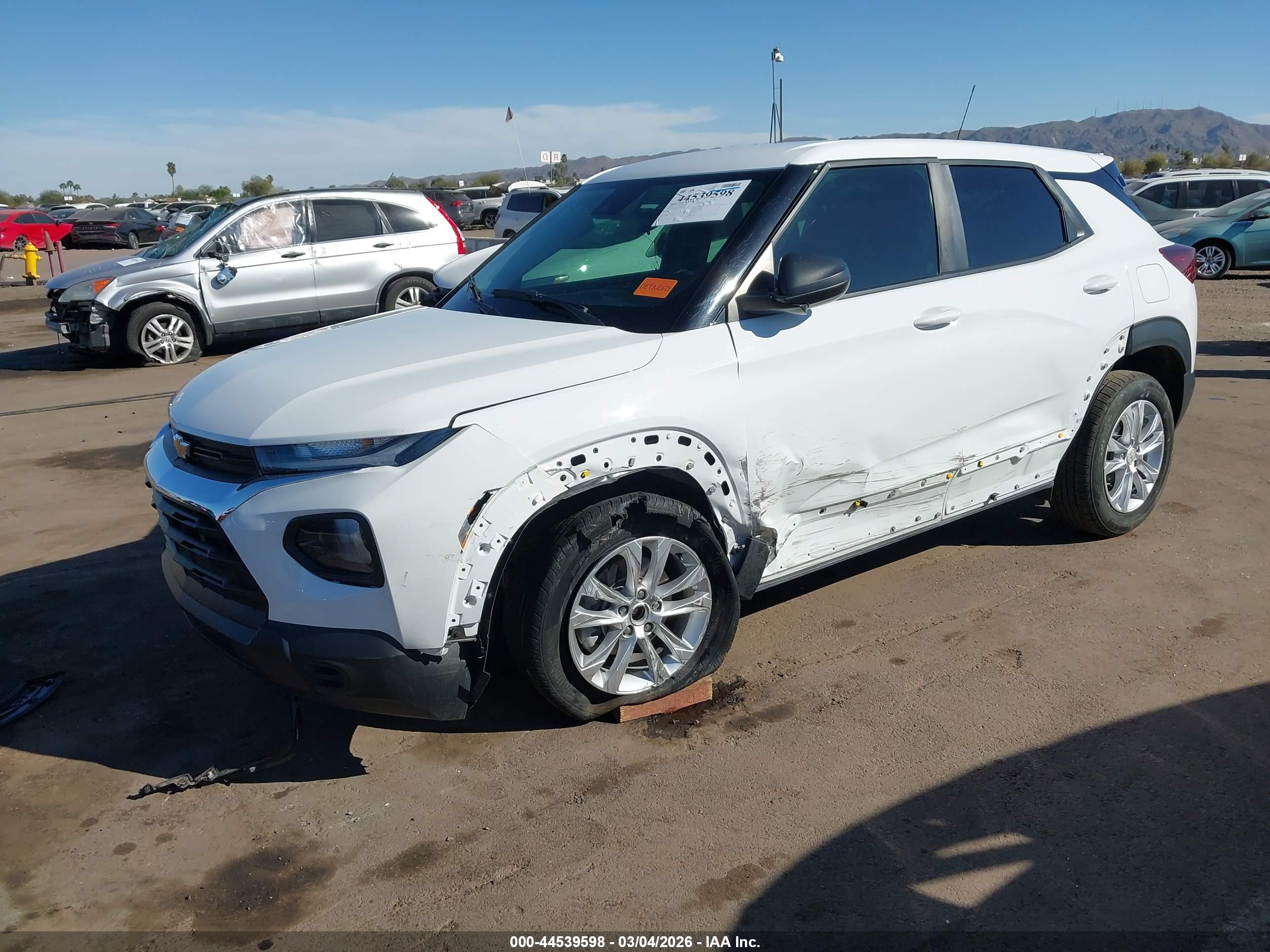 CHEVROLET TRAILBLAZER image 2