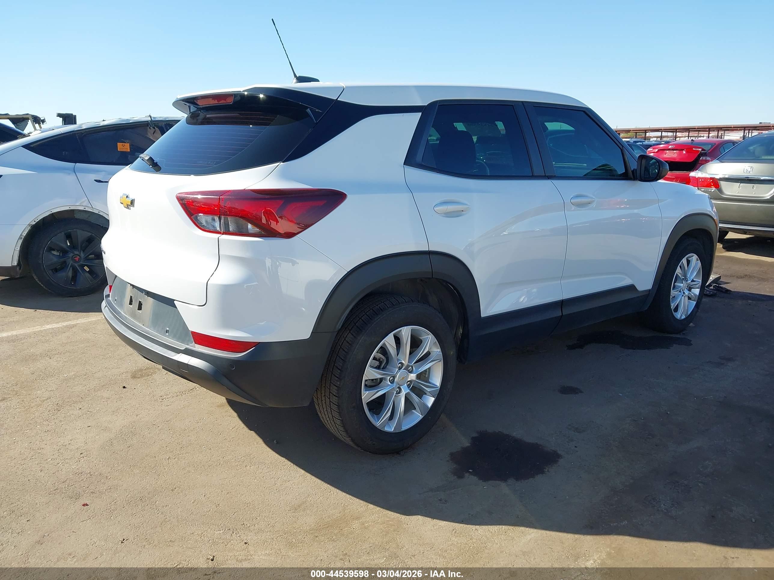CHEVROLET TRAILBLAZER image 4
