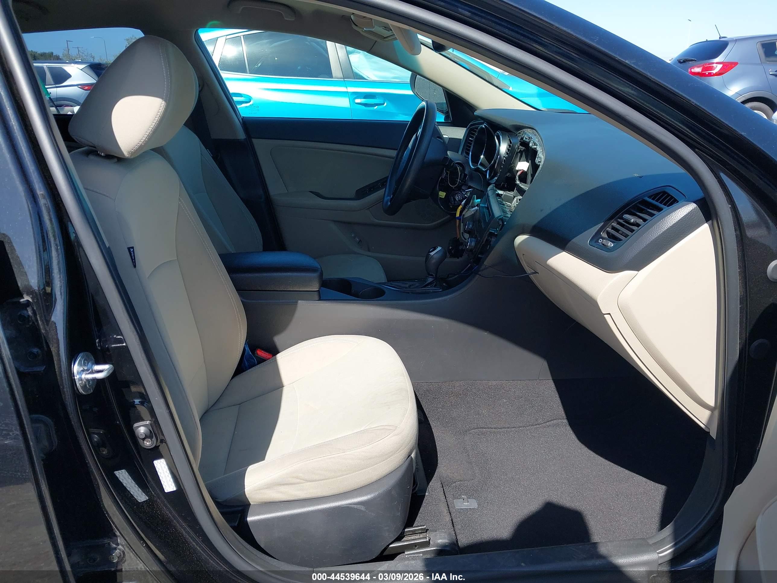 KIA OPTIMA image 5