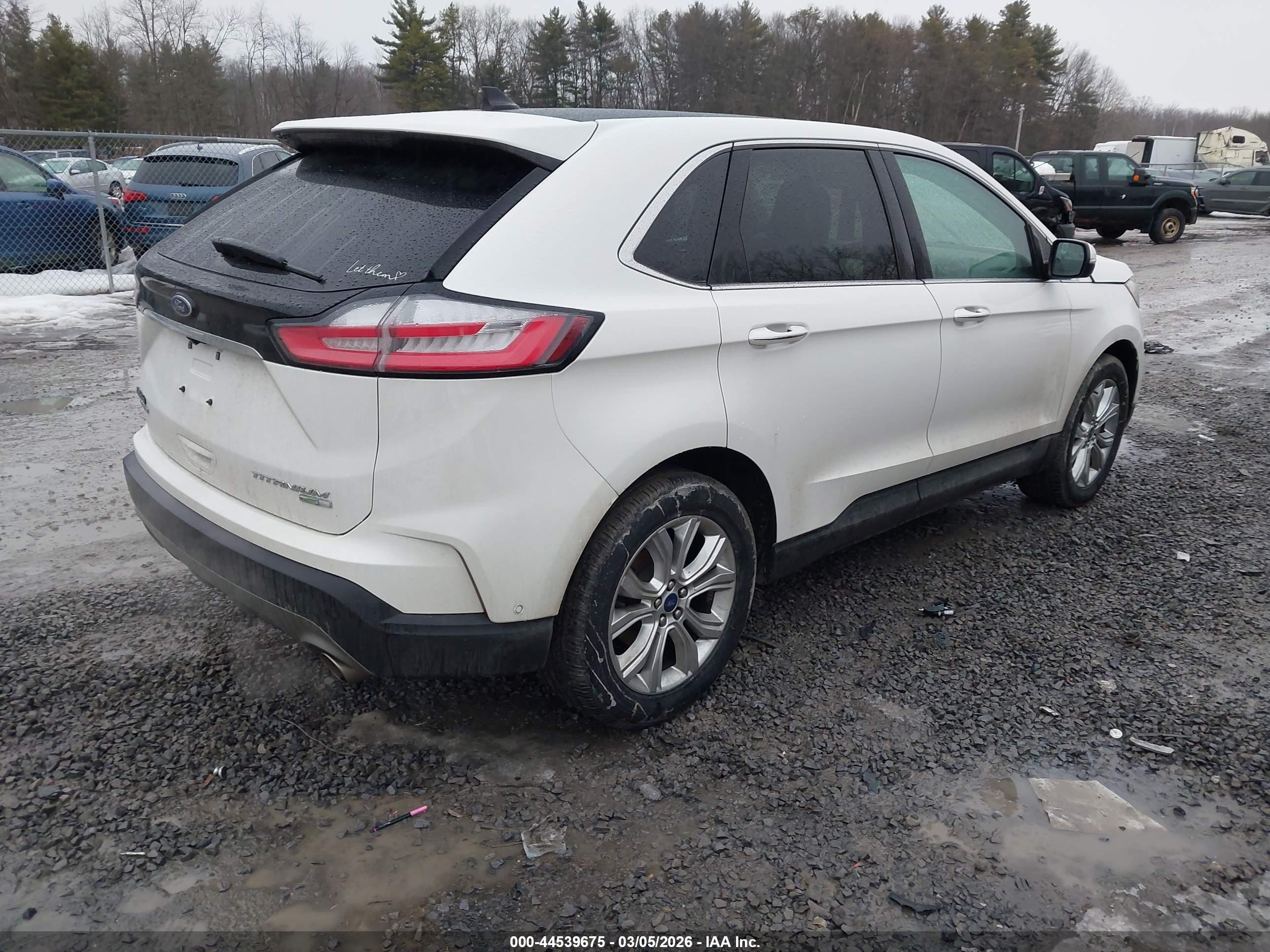 FORD EDGE image 4
