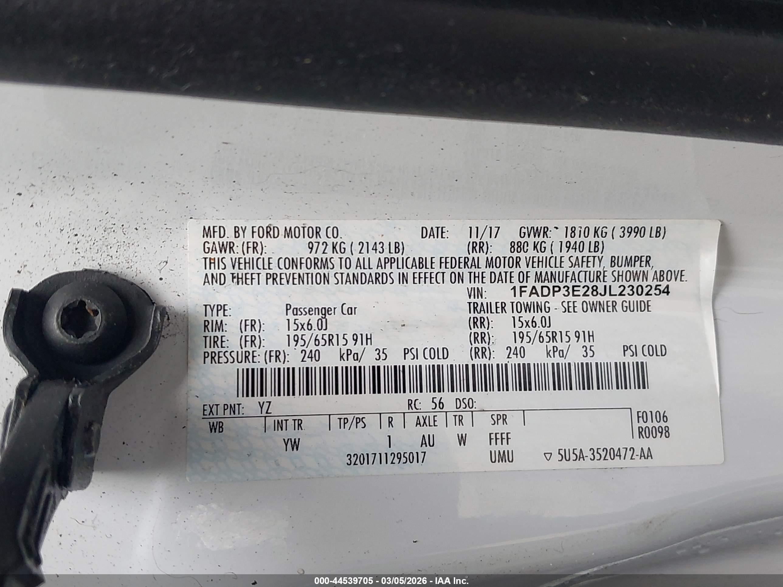 FORD FOCUS image 9