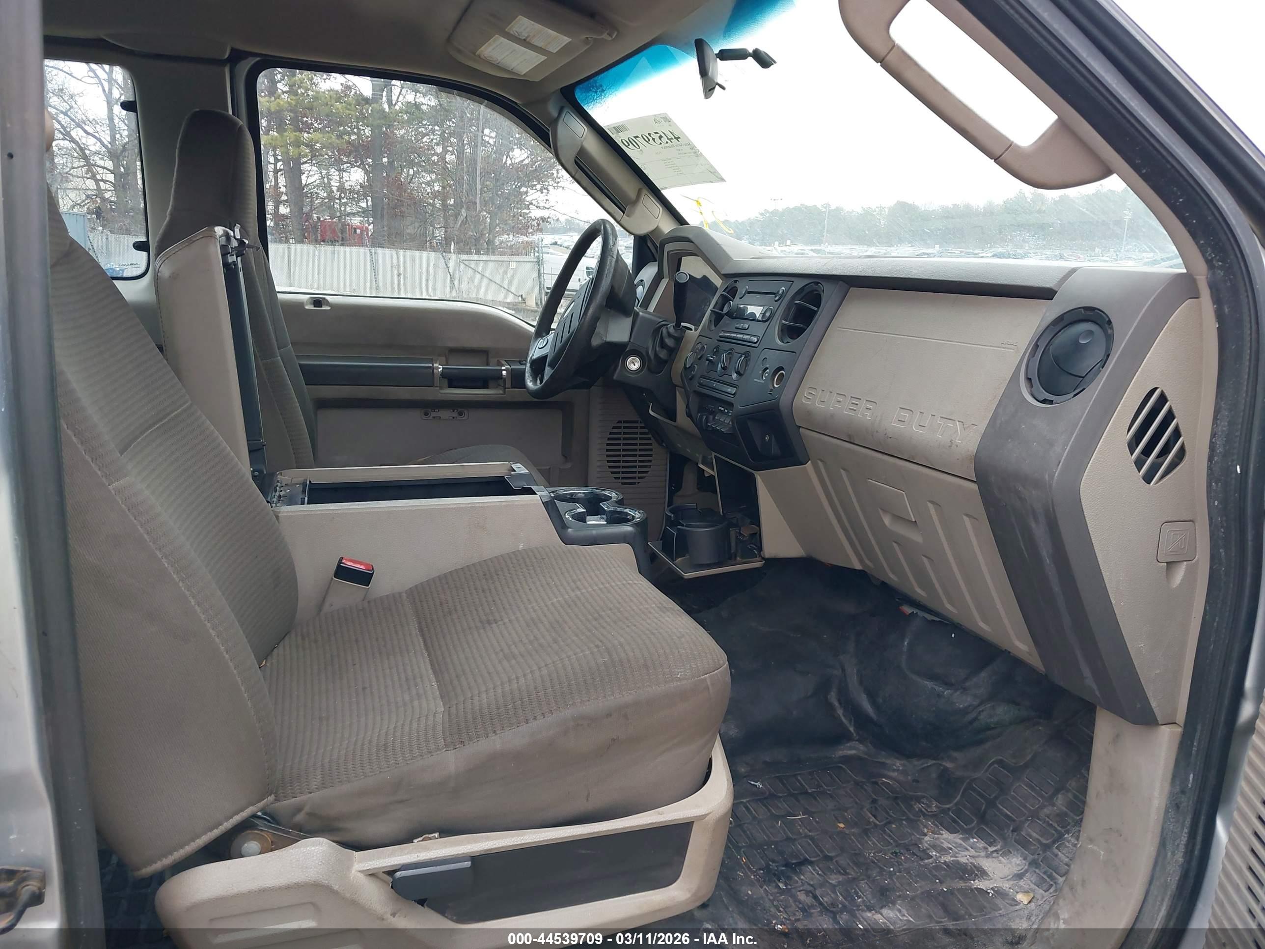 FORD F-250 image 5