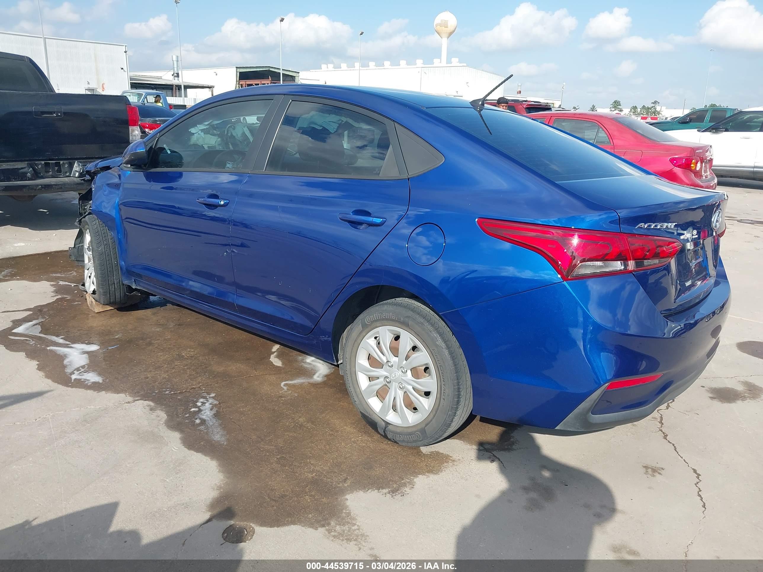HYUNDAI ACCENT image 3