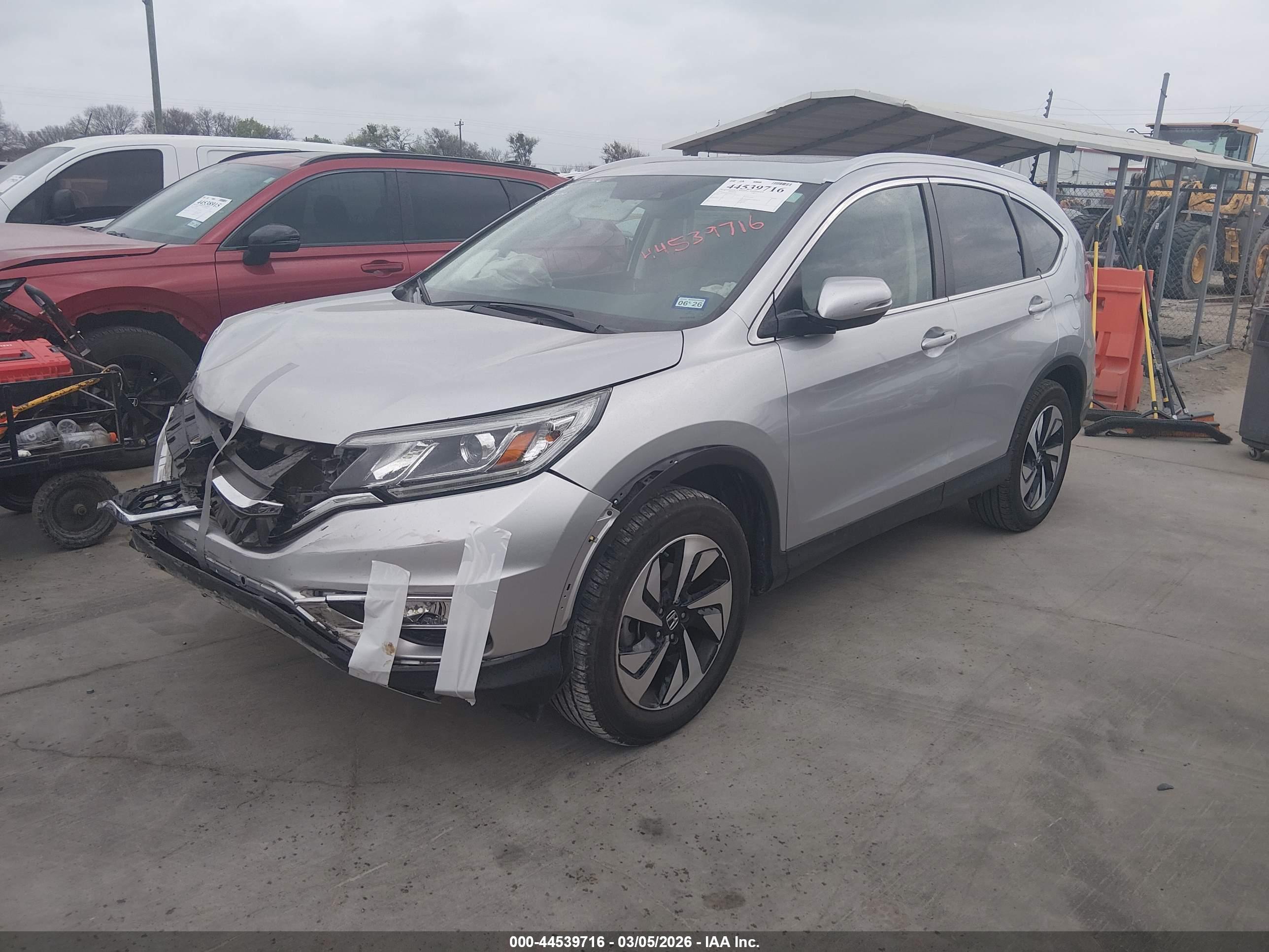 HONDA CR-V image 2