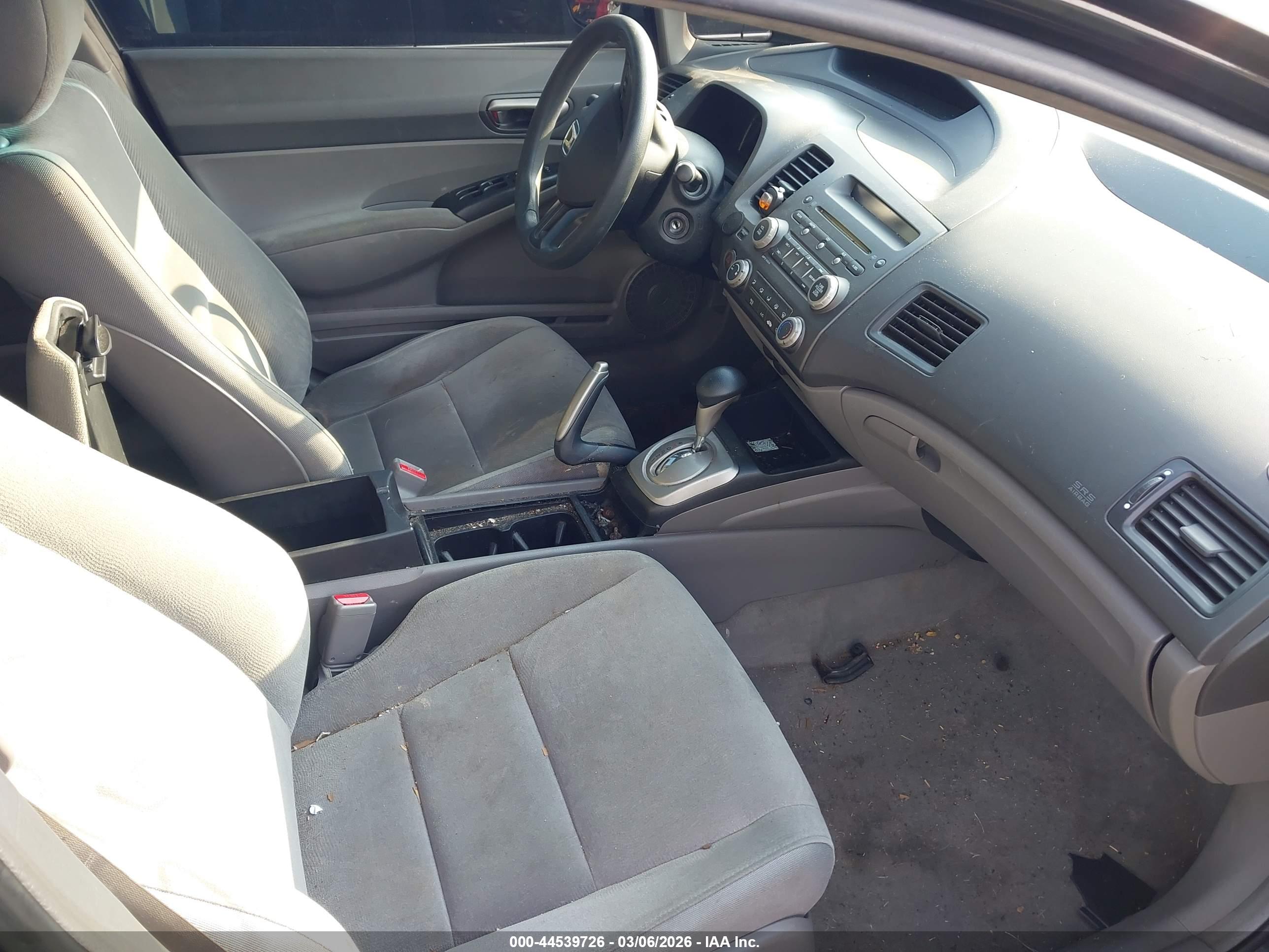 HONDA CIVIC image 5