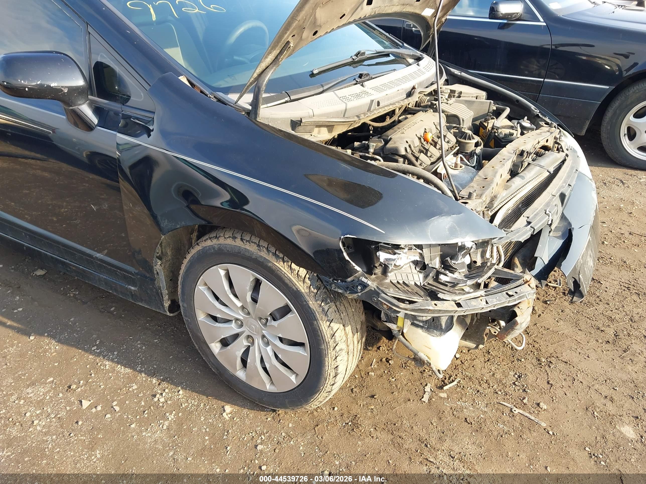 HONDA CIVIC image 6
