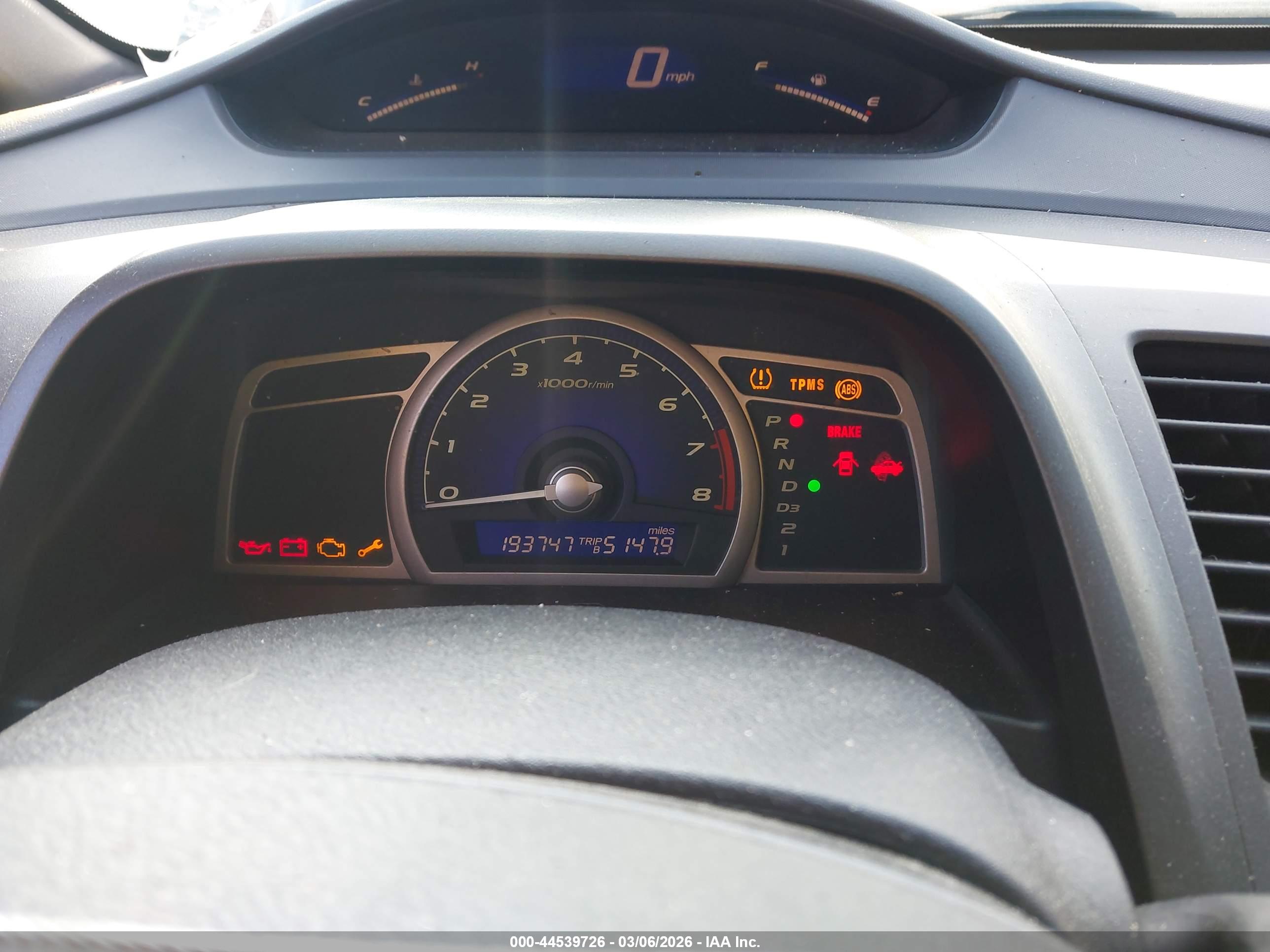 HONDA CIVIC image 7