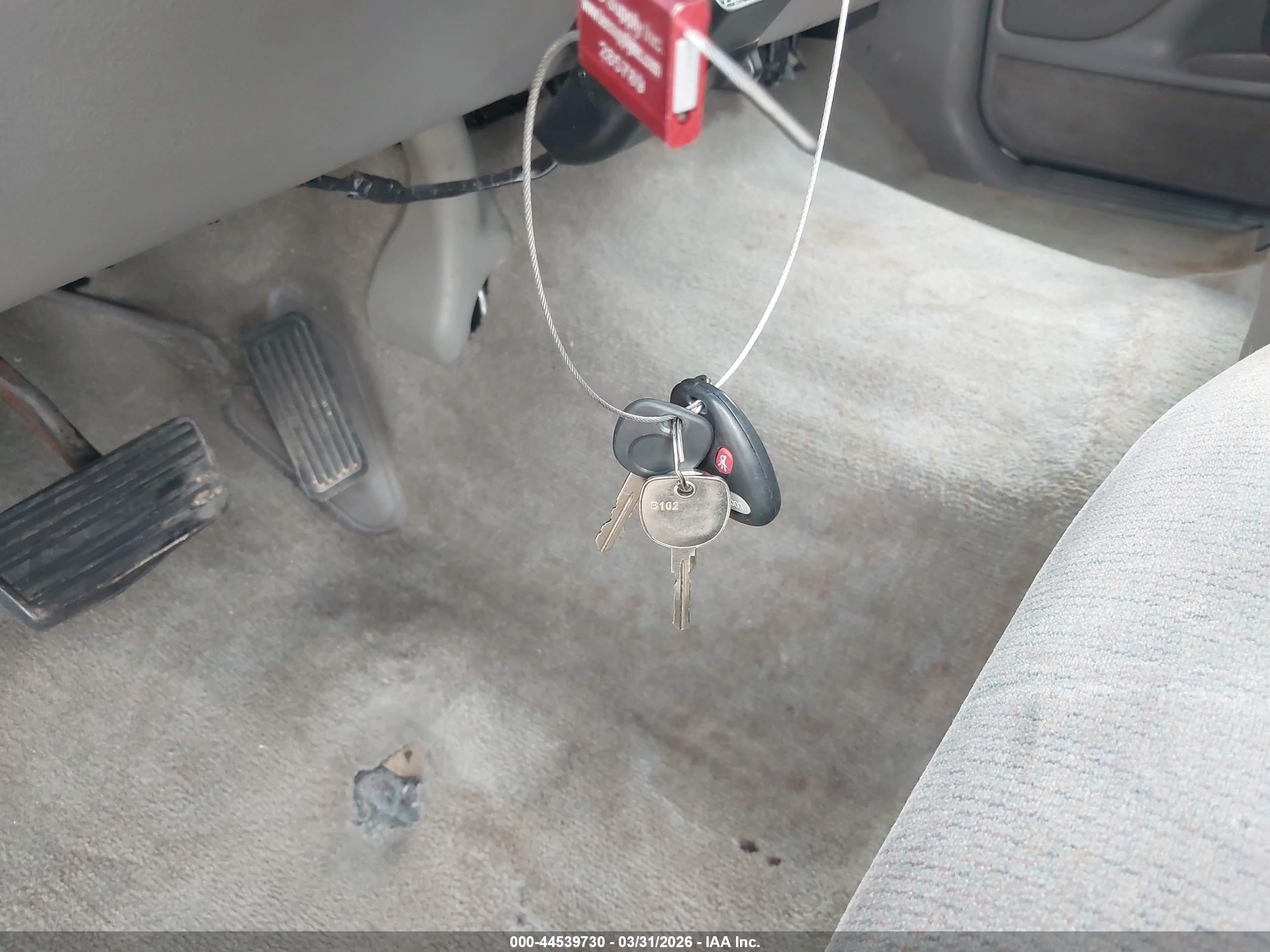 GMC SIERRA image 11