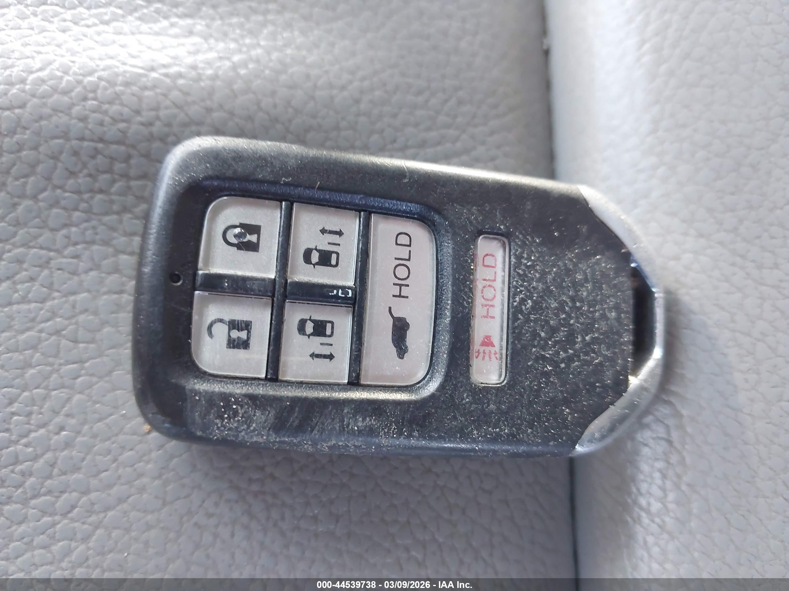HONDA ODYSSEY image 11
