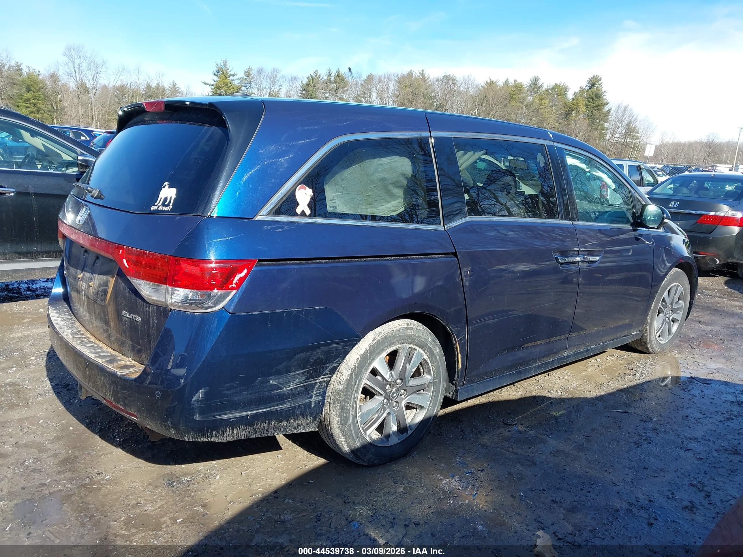 HONDA ODYSSEY image 6