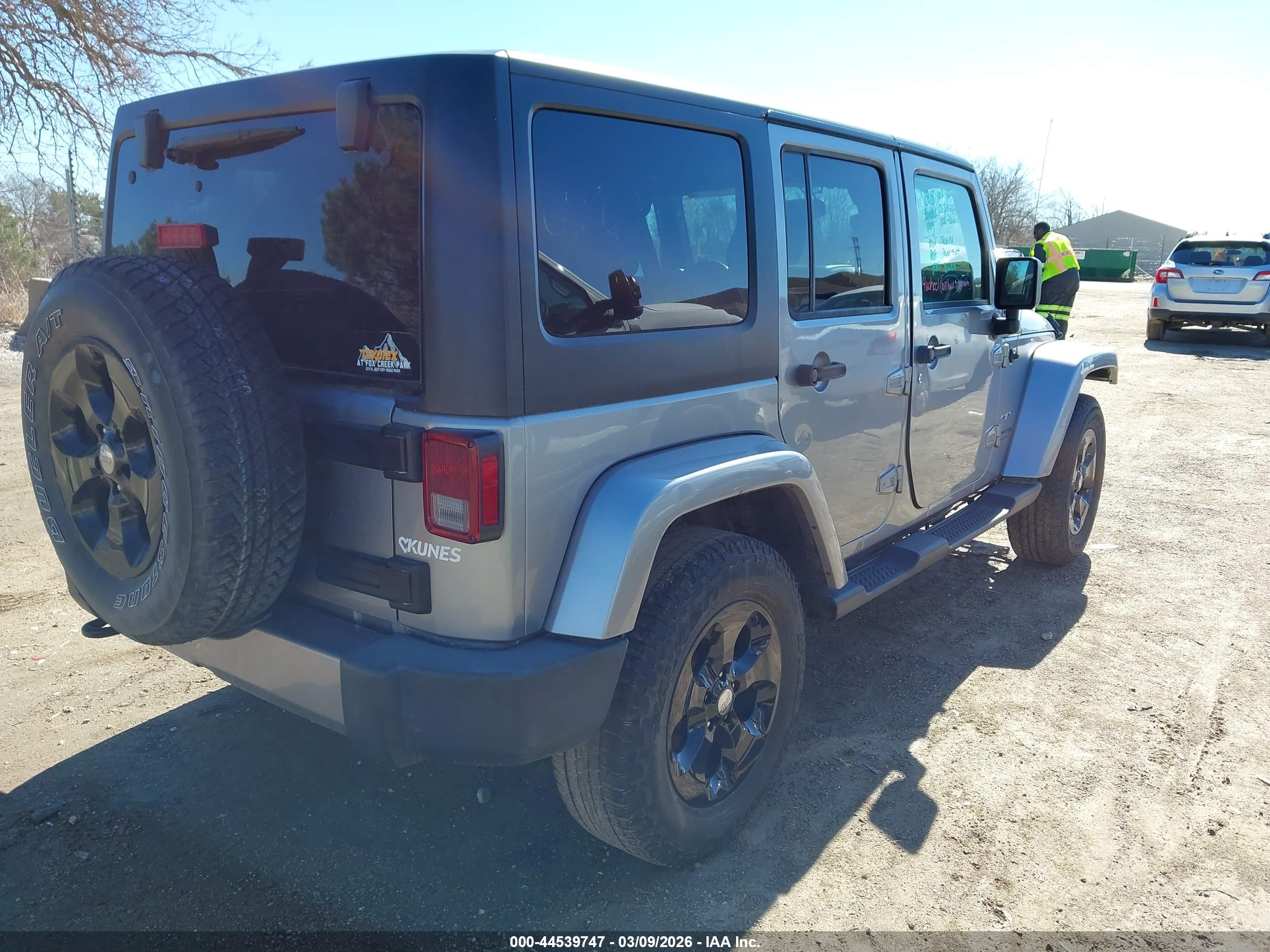 JEEP WRANGLER image 4