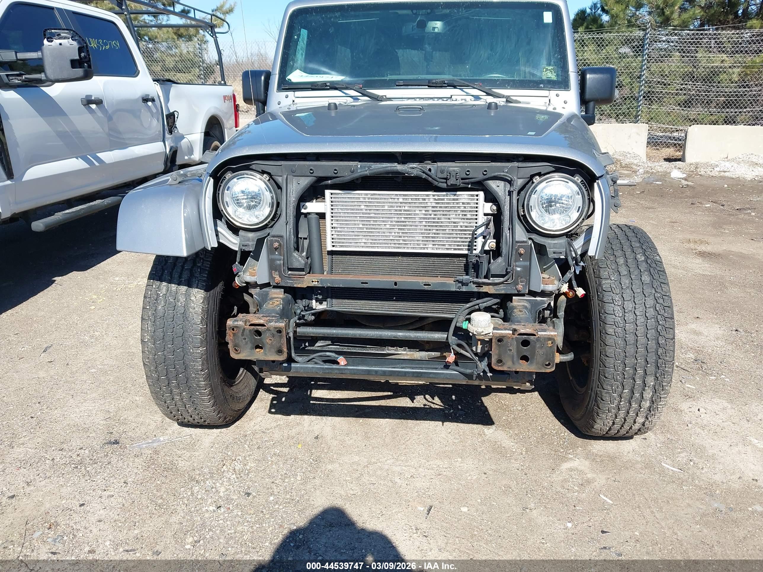 JEEP WRANGLER image 6
