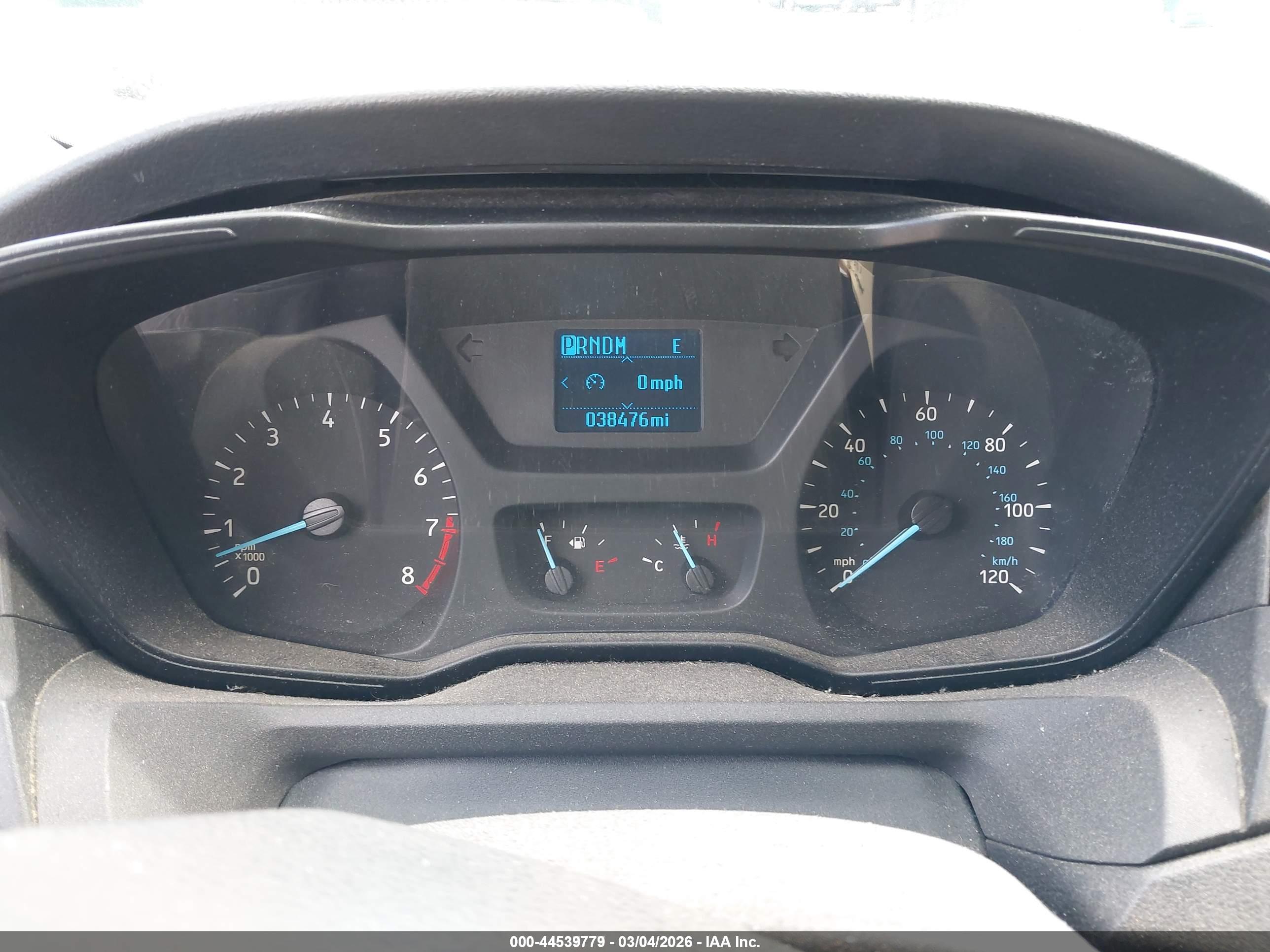 FORD TRANSIT-150 image 7
