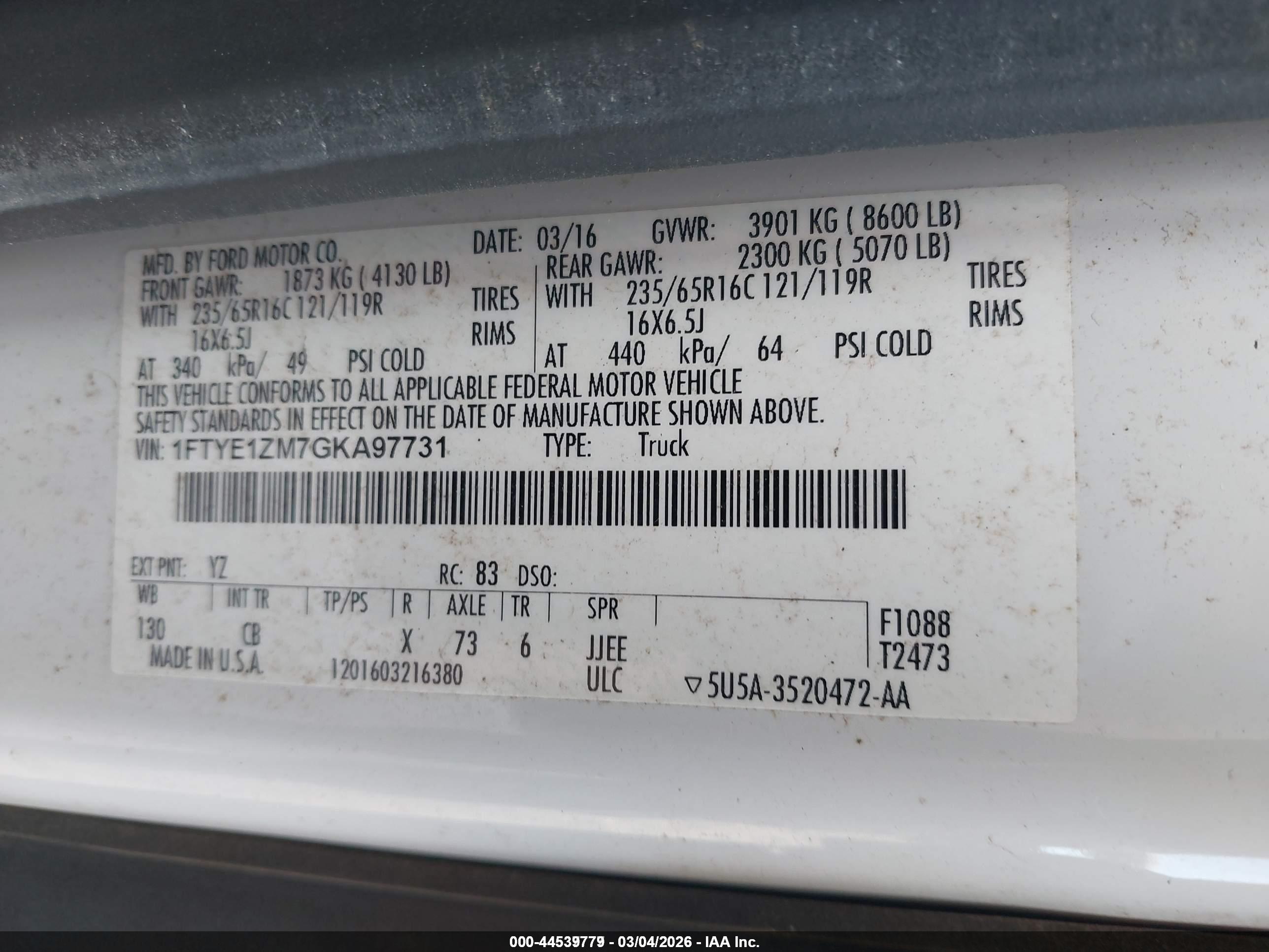 FORD TRANSIT-150 image 9