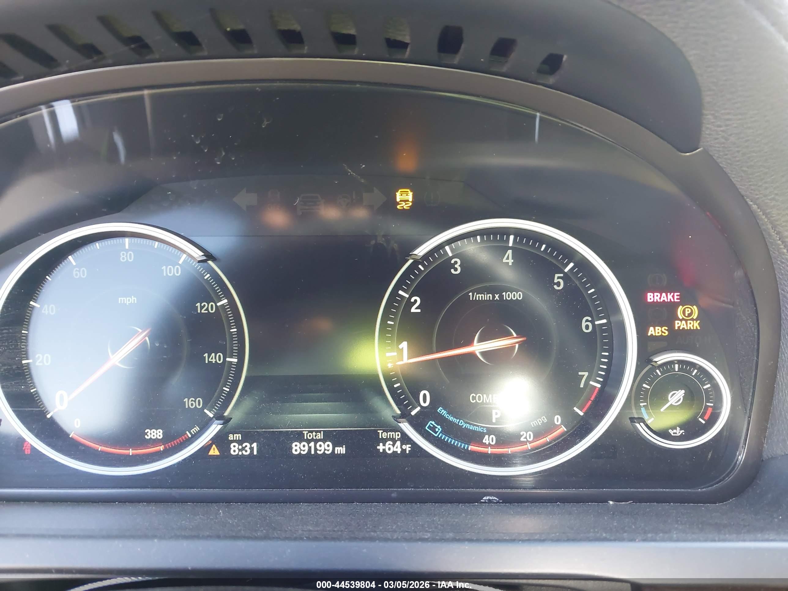 BMW 740I image 7