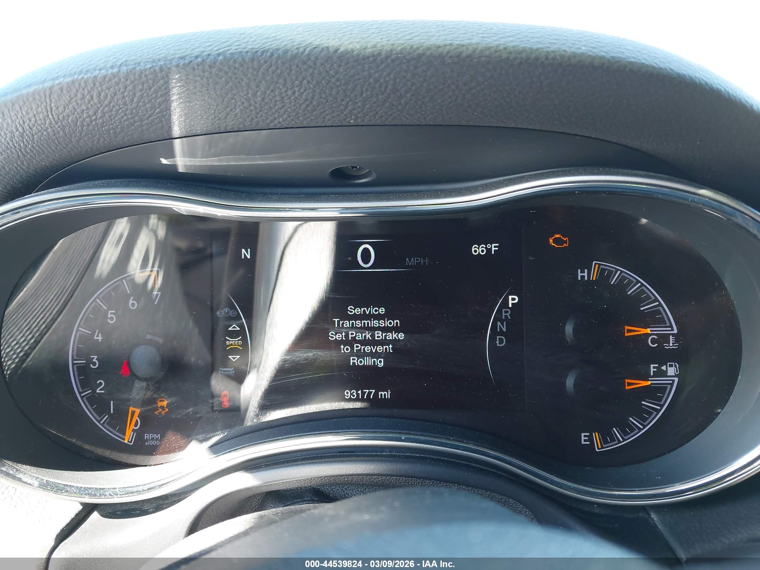 JEEP GRAND image 7