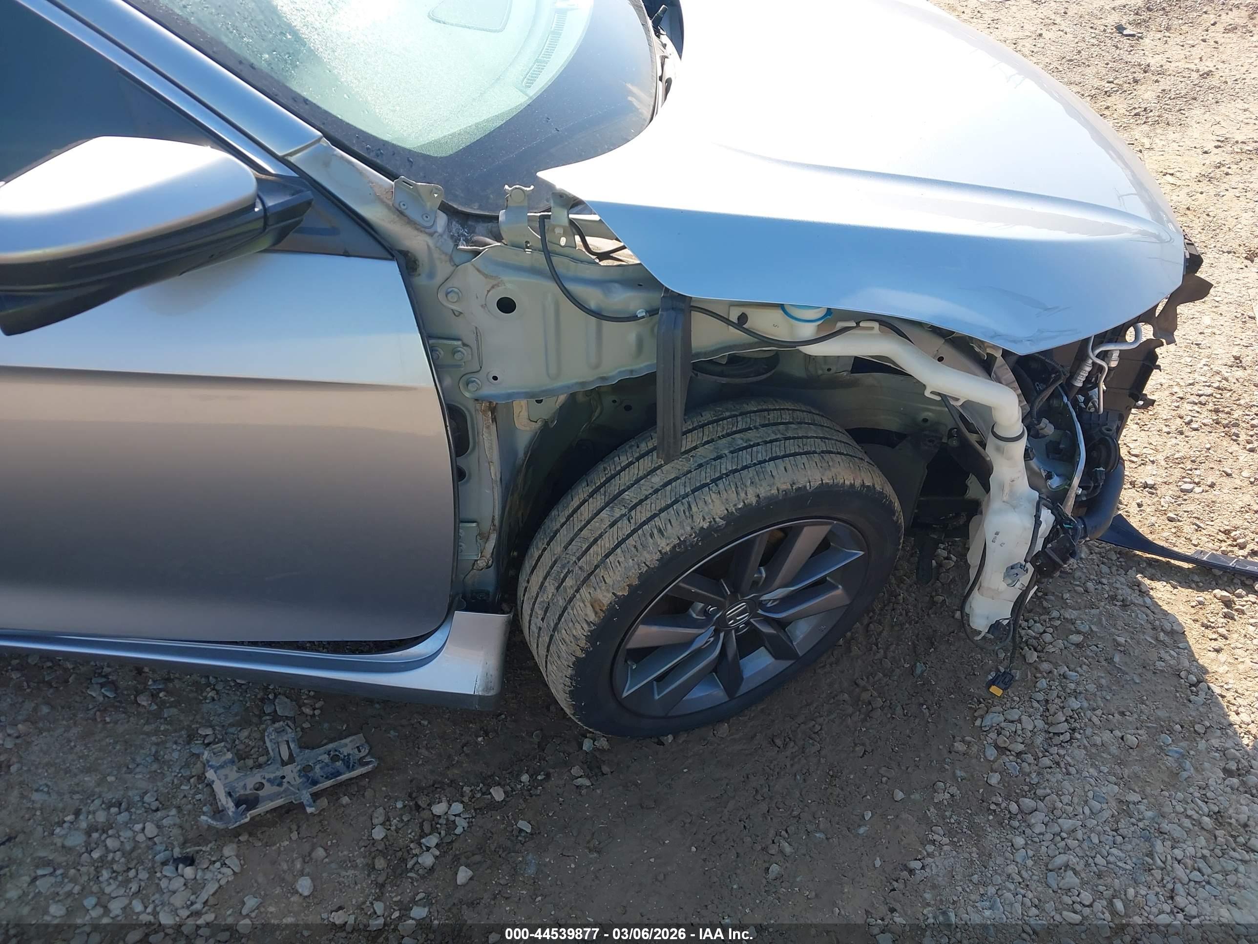 HONDA CIVIC image 6