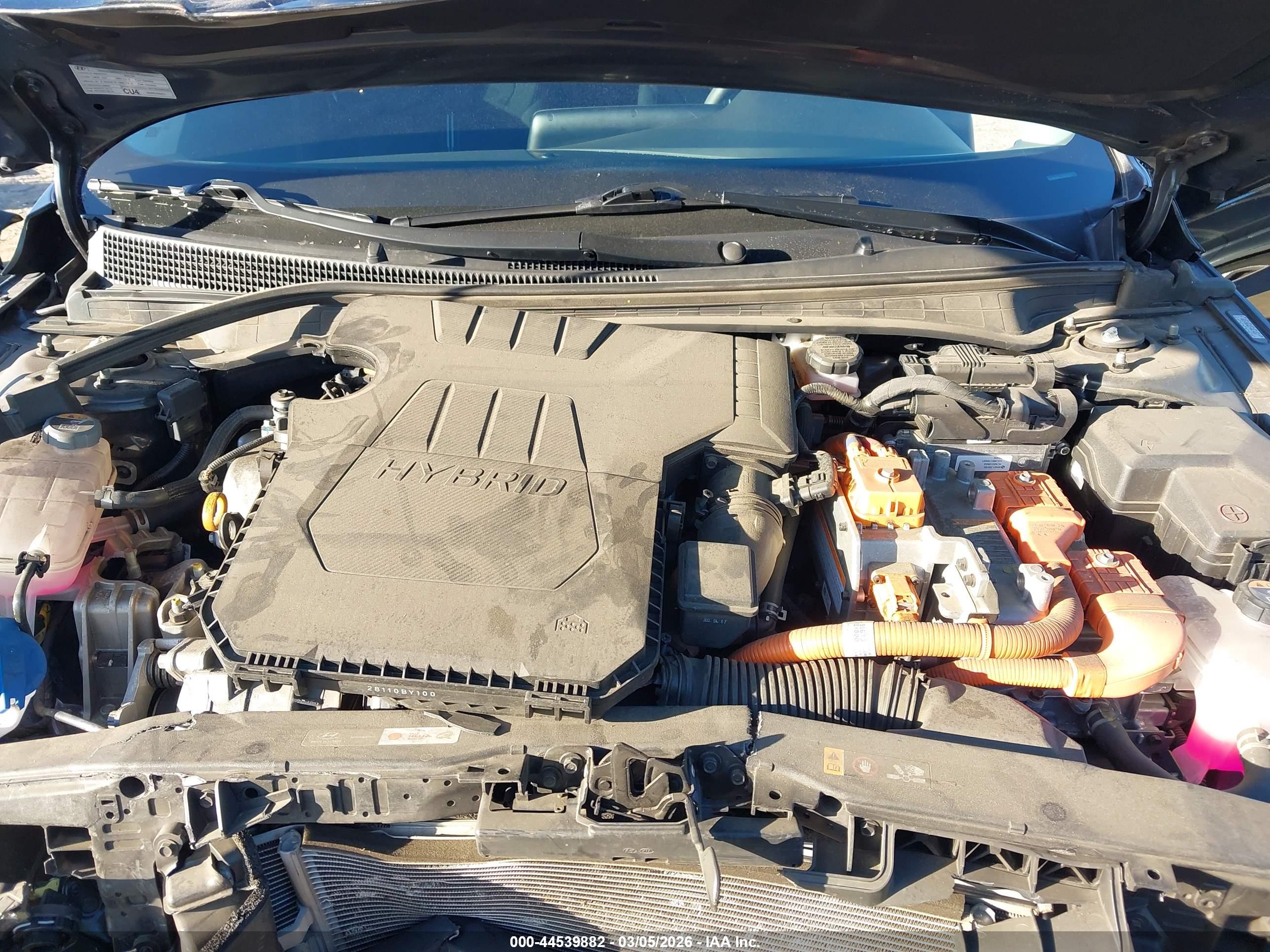 HYUNDAI ELANTRA image 10