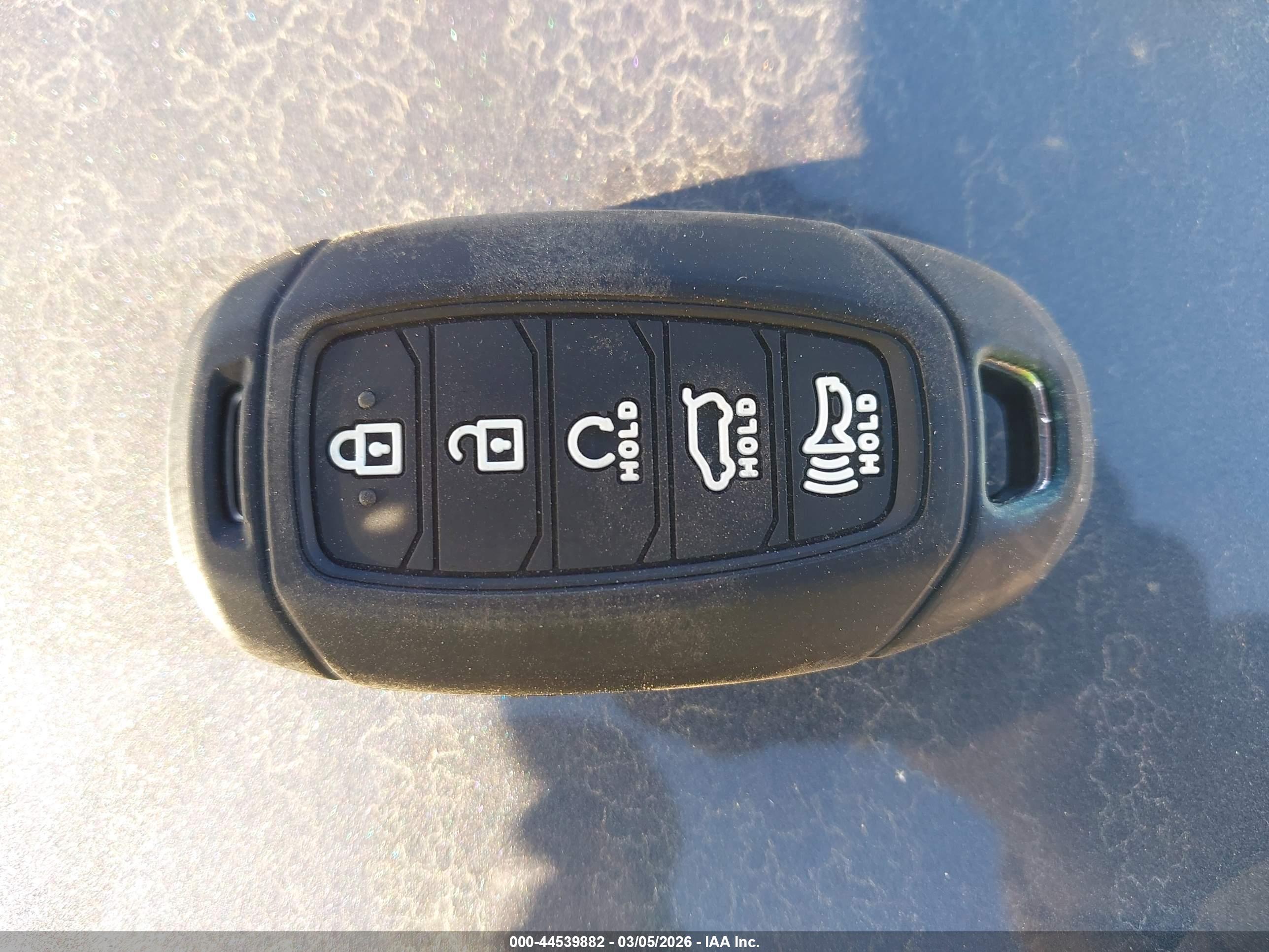 HYUNDAI ELANTRA image 11