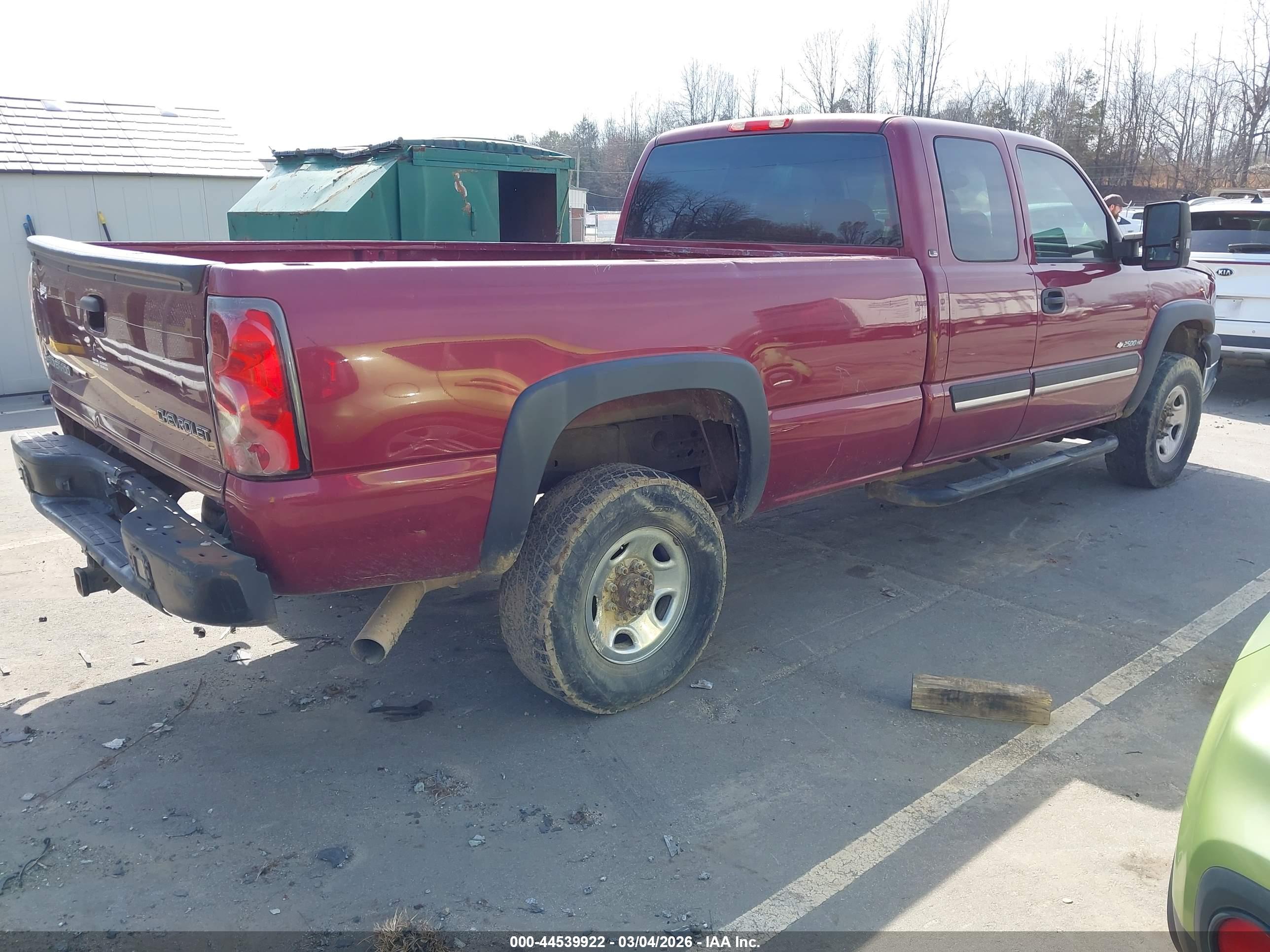 CHEVROLET SILVERADO image 4