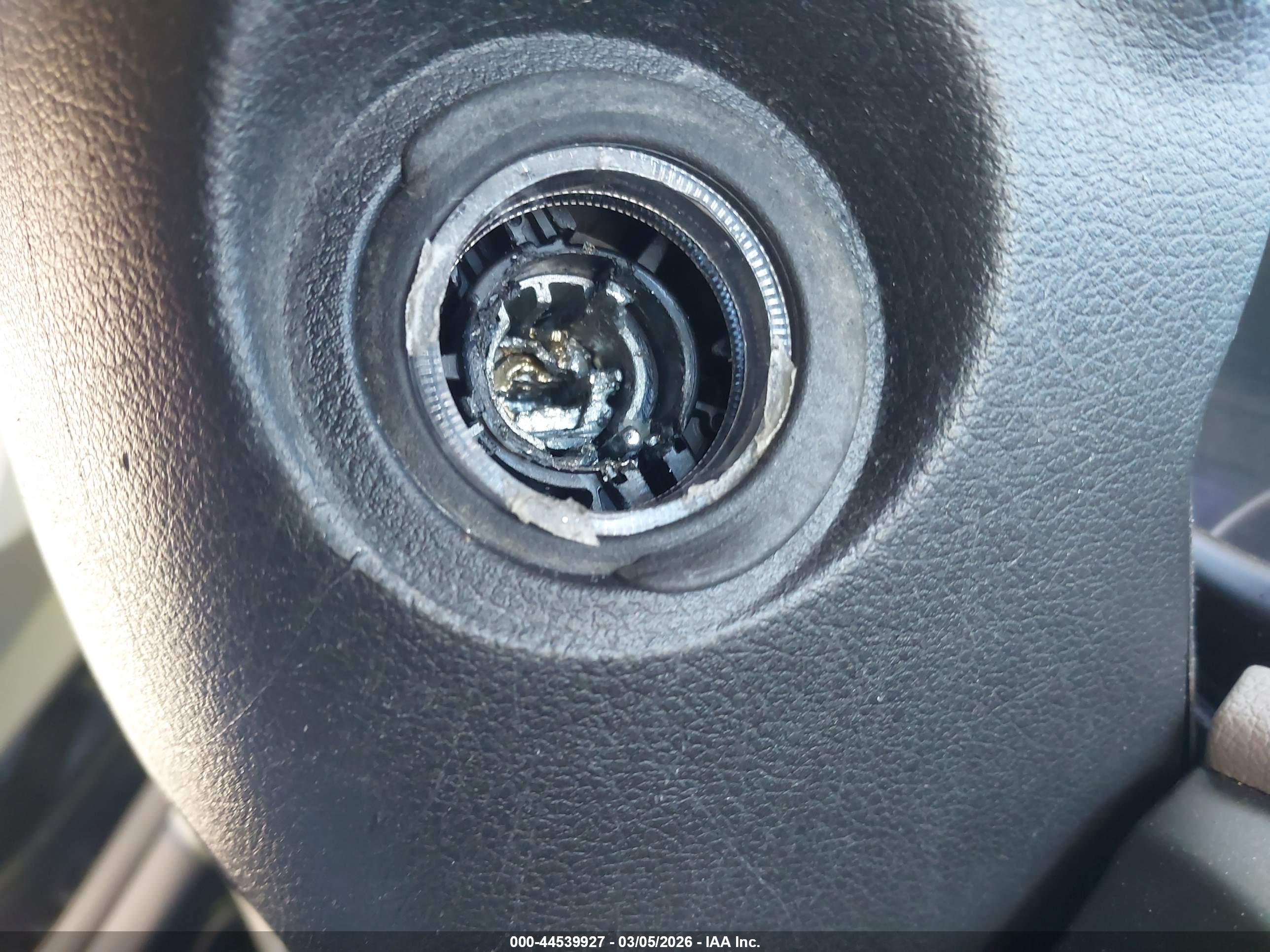 KIA SPORTAGE image 11
