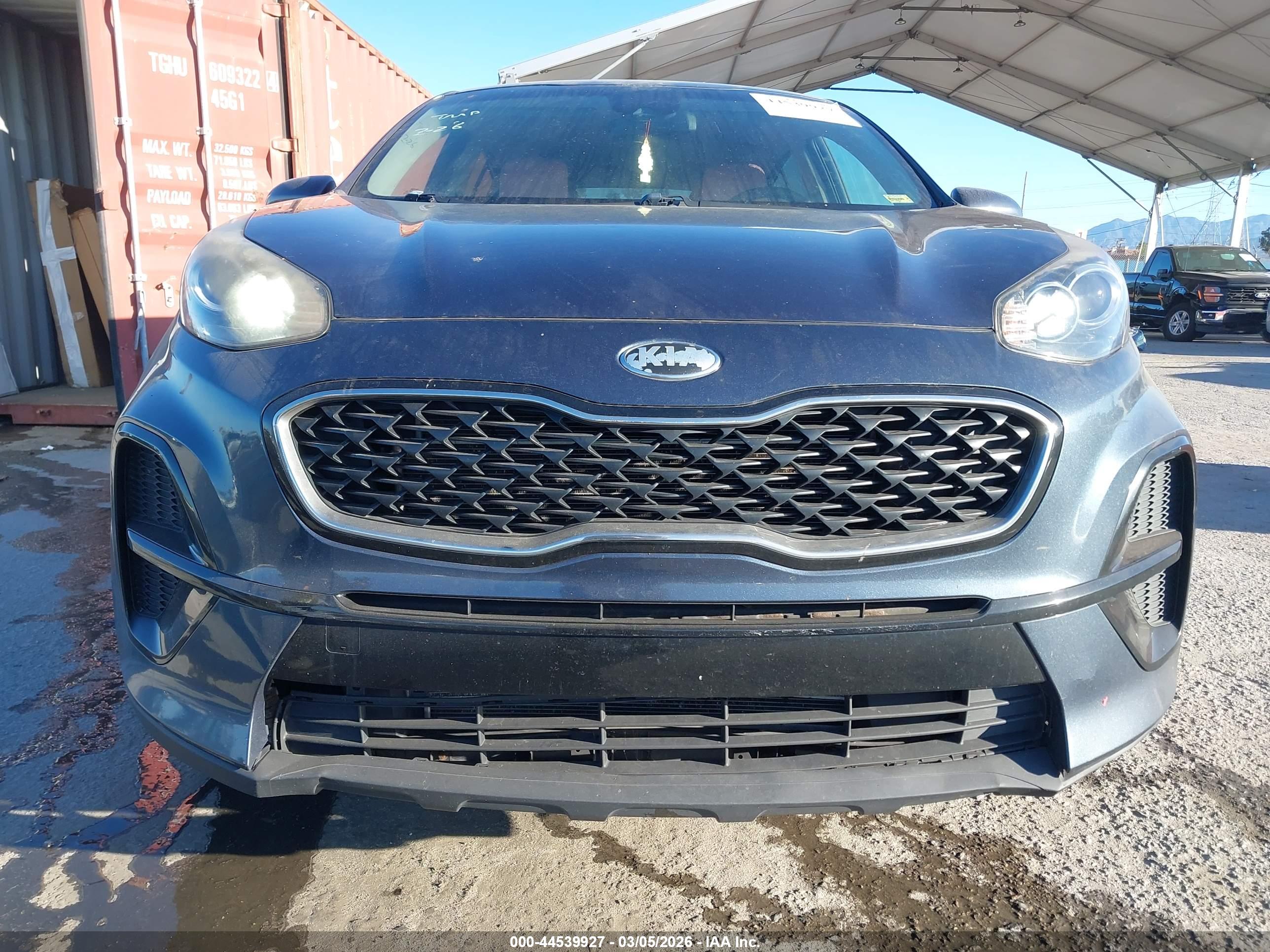 KIA SPORTAGE image 6