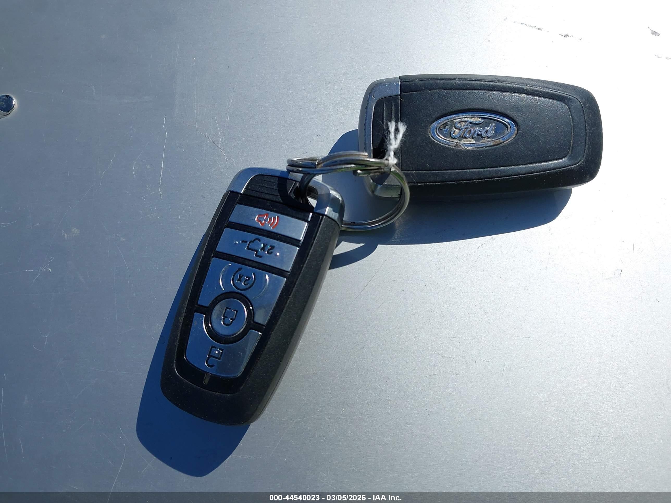 FORD F-150 image 11