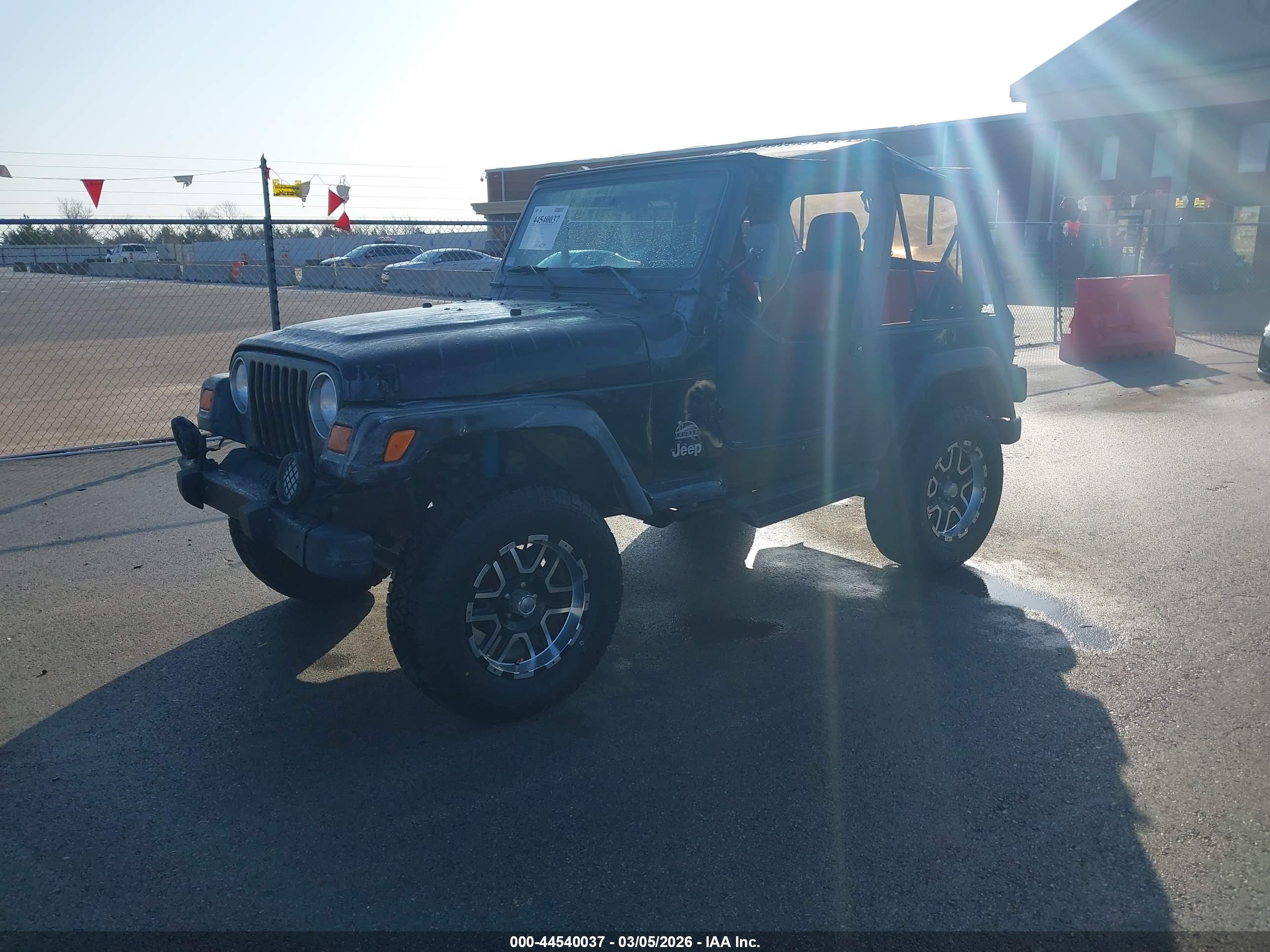 JEEP WRANGLER image 2