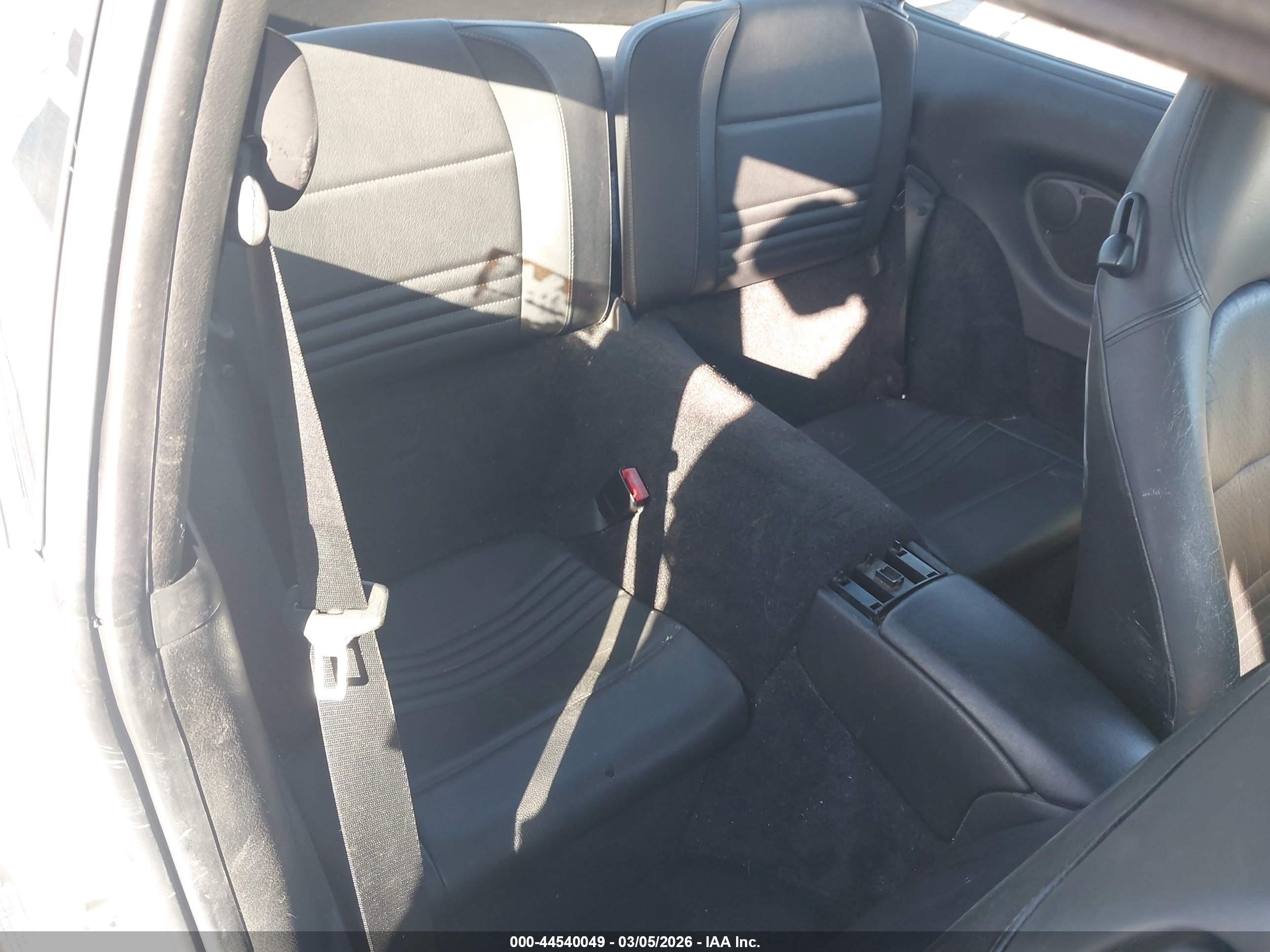 PORSCHE 911 image 8