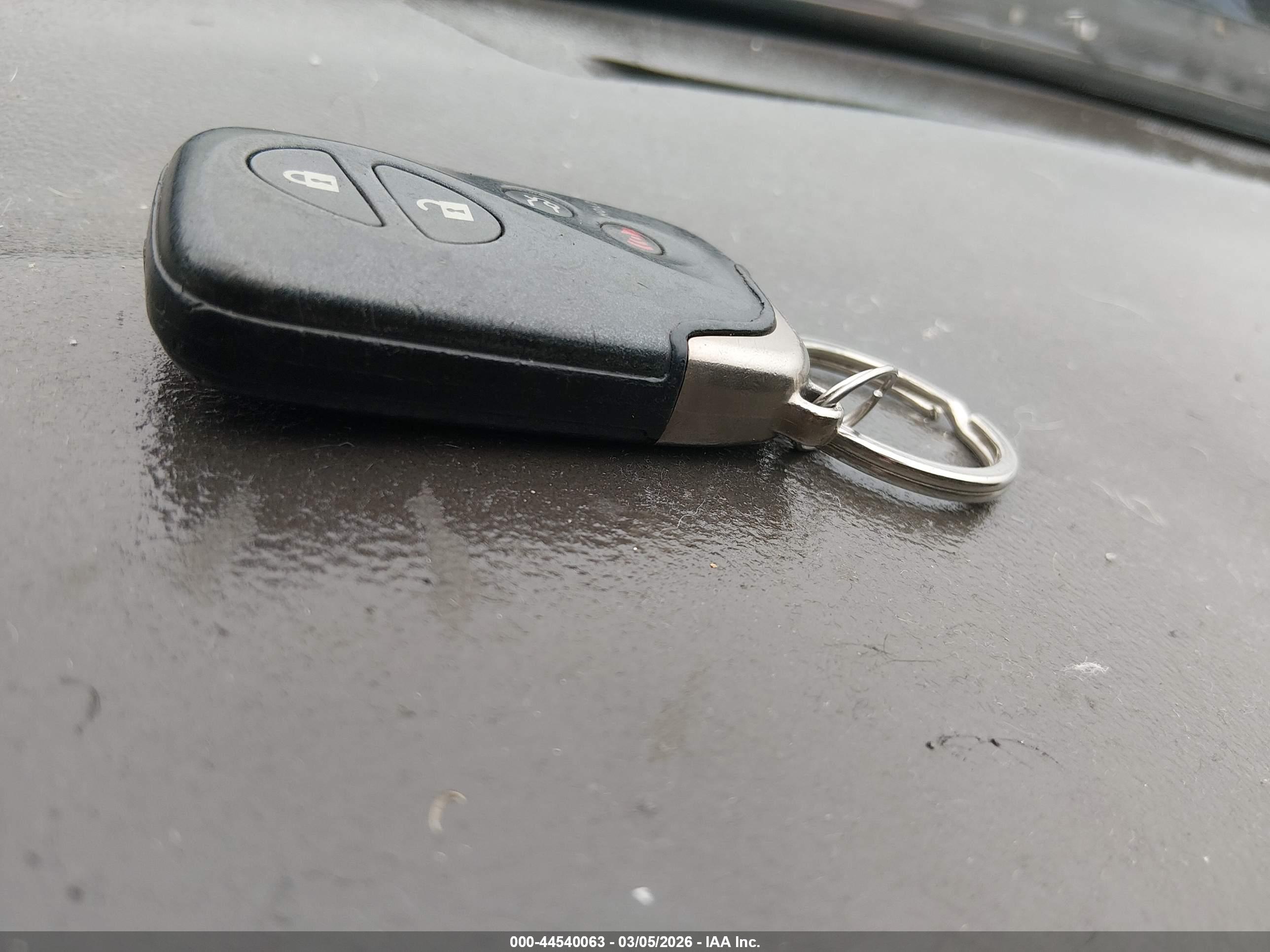 LEXUS ES image 11