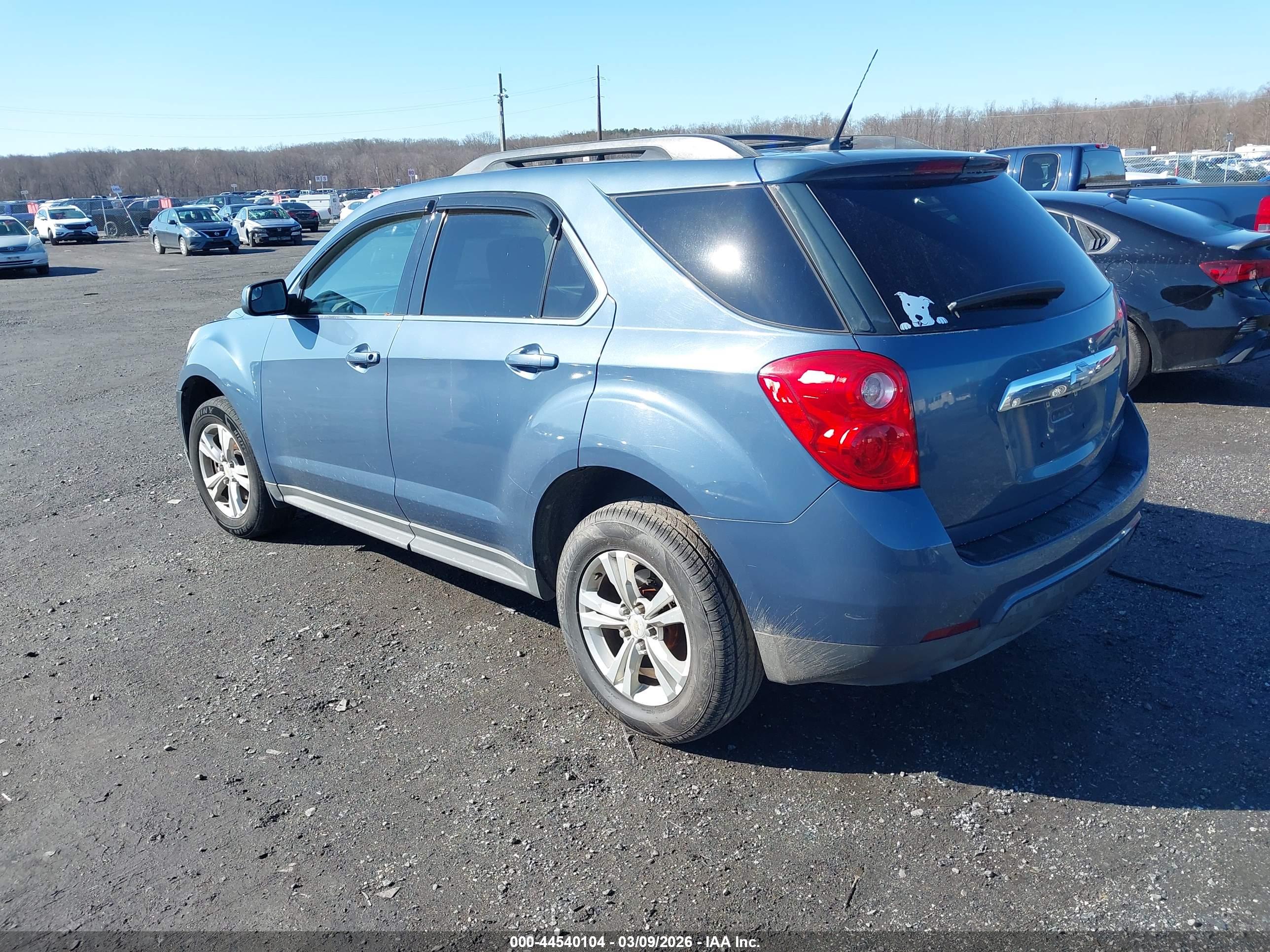 CHEVROLET EQUINOX image 3