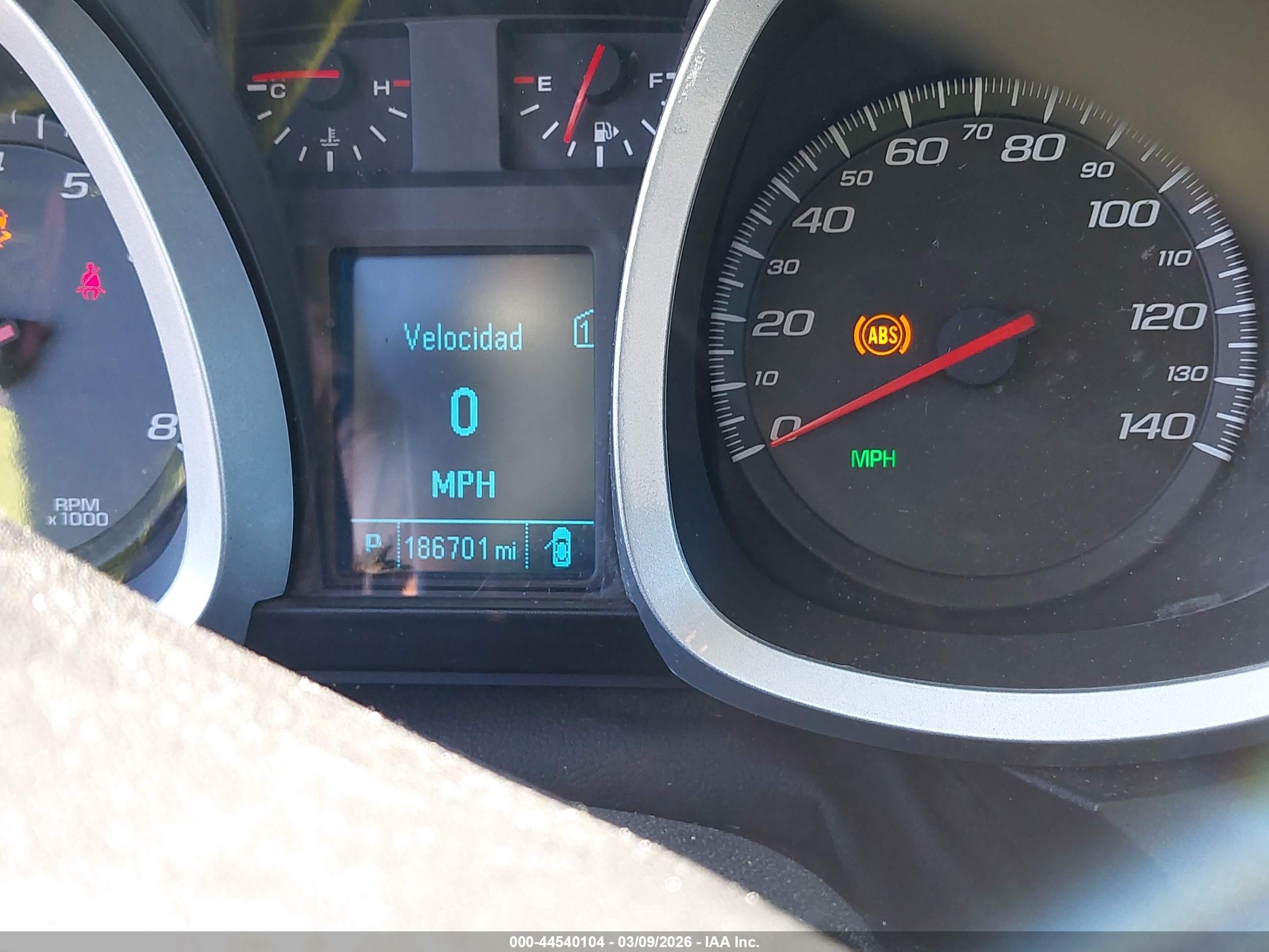 CHEVROLET EQUINOX image 7