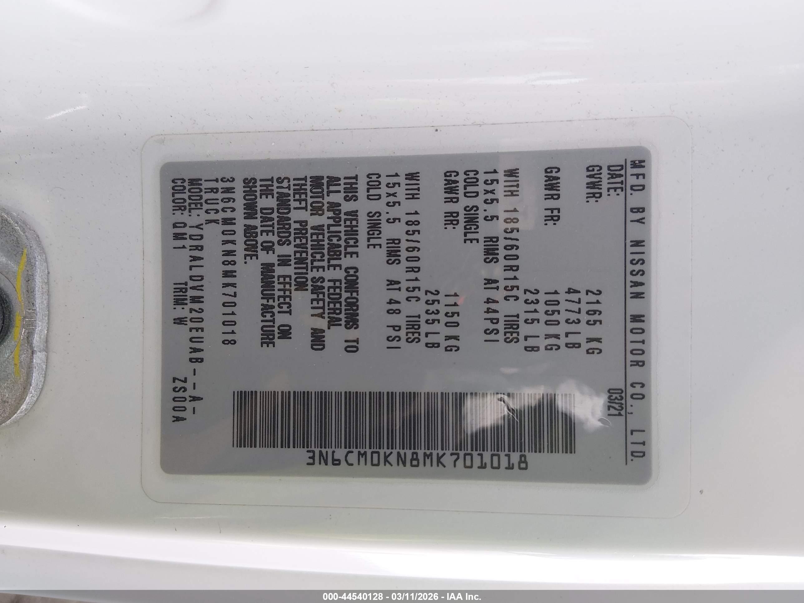 NISSAN NV200 image 9