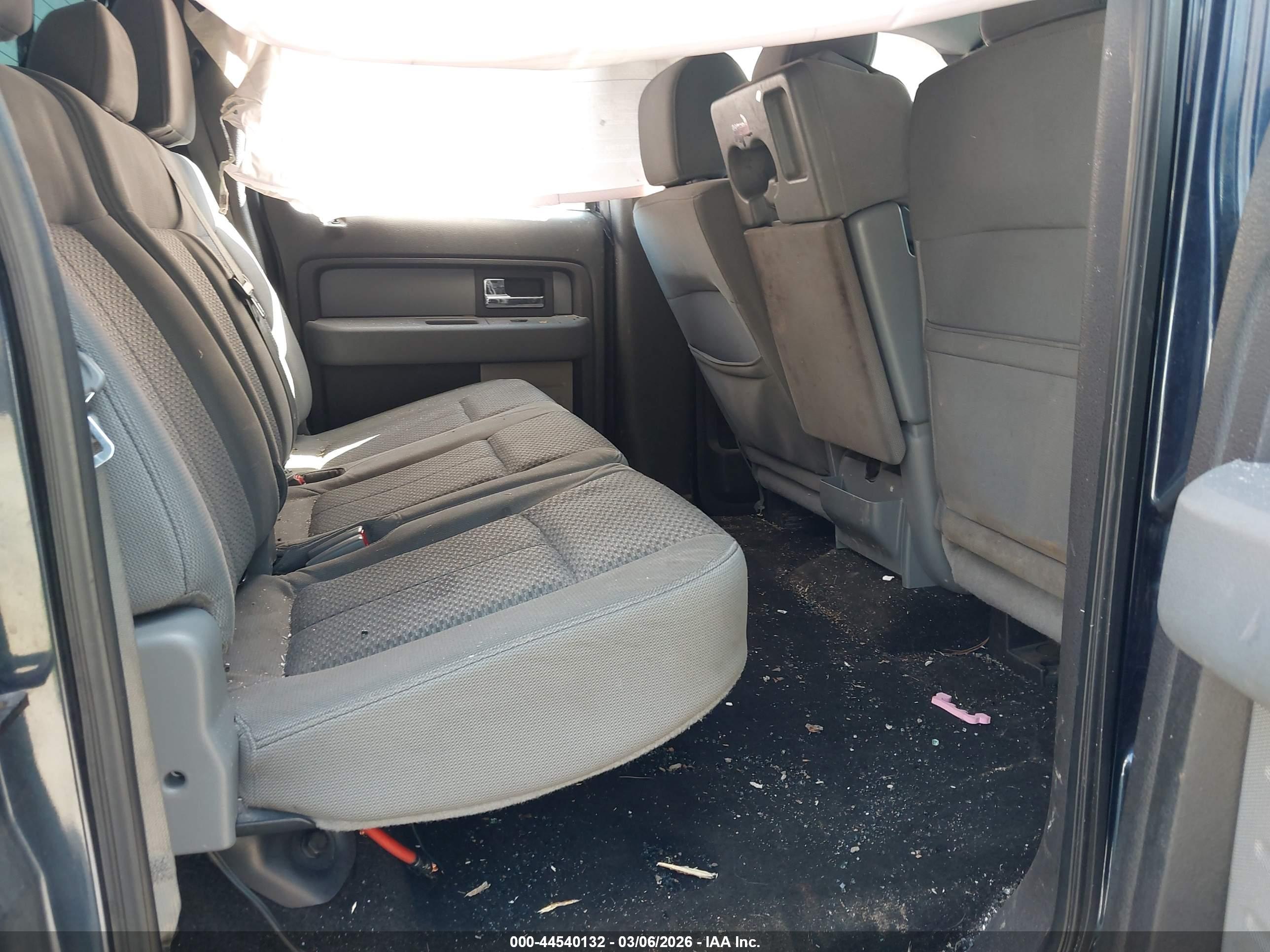 FORD F-150 image 8