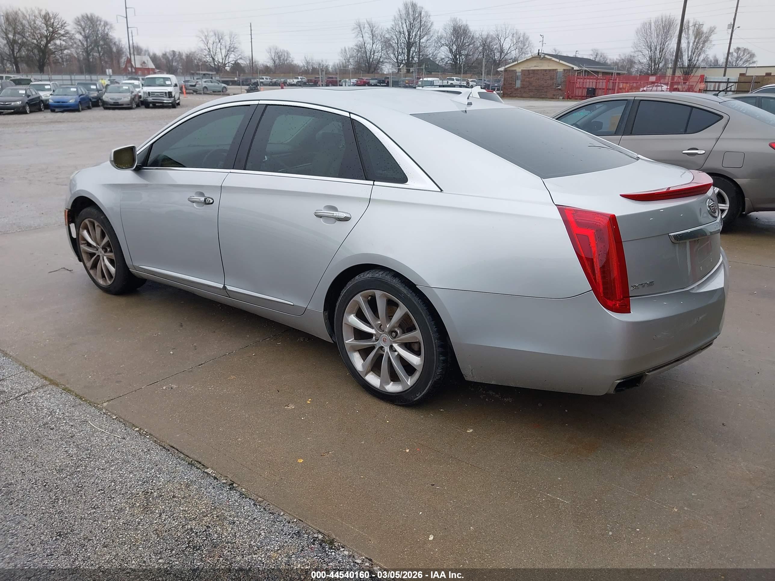 CADILLAC XTS image 3