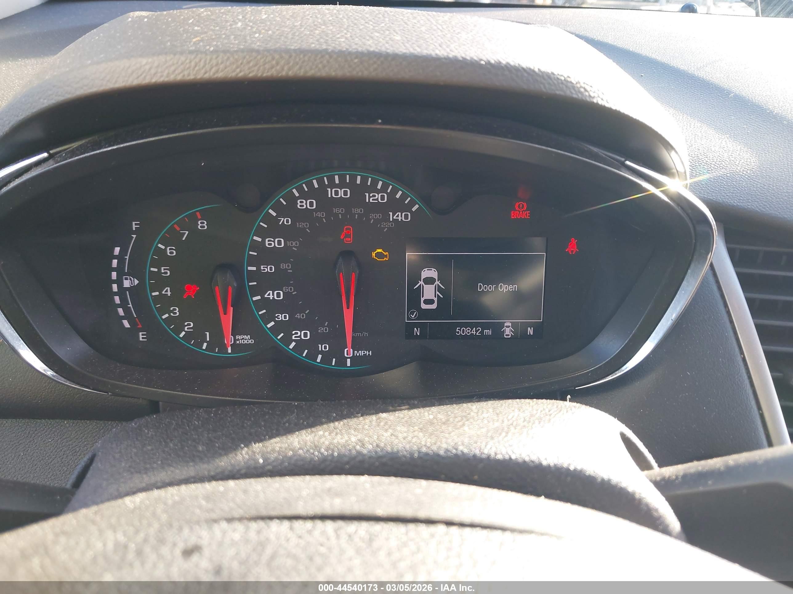 CHEVROLET TRAX image 7